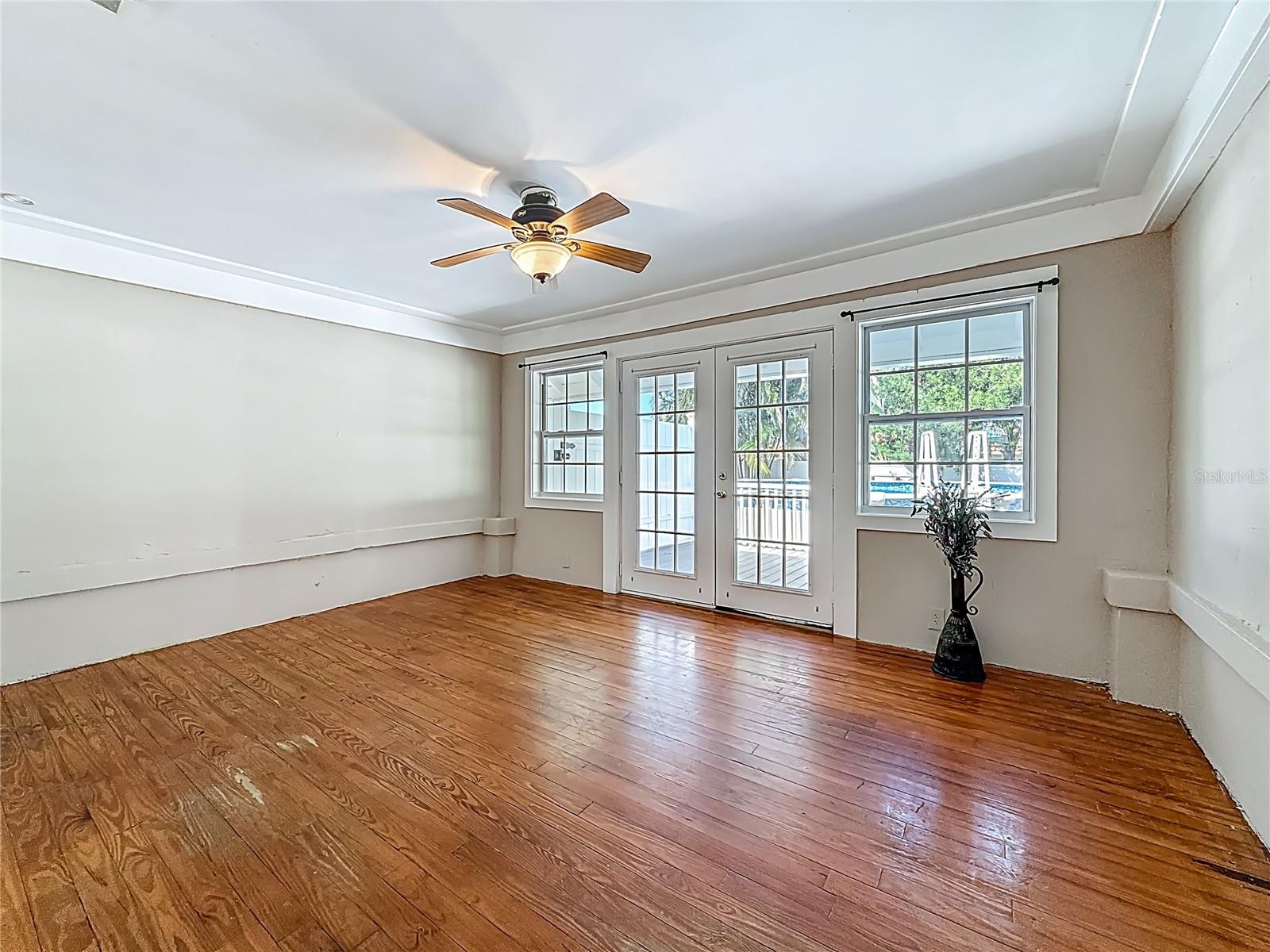 Image 23 of 71 For 8352 Ridge Road