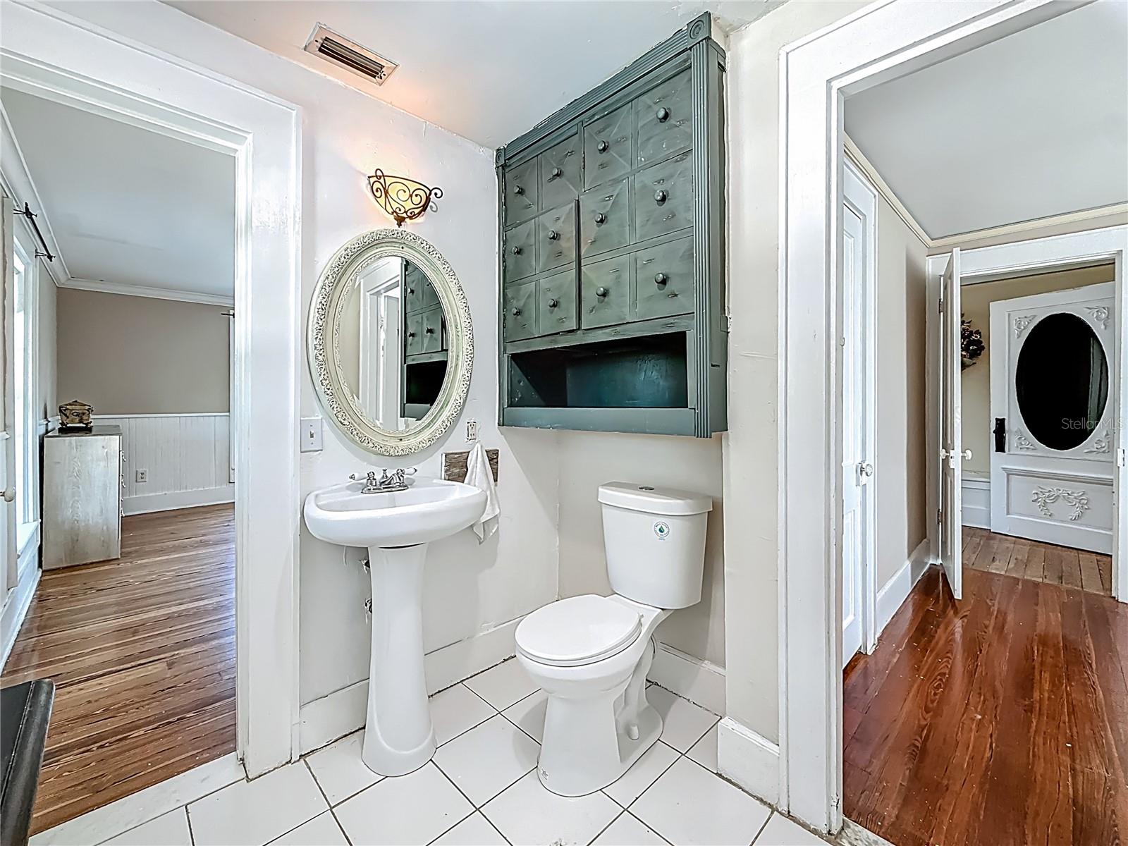 Image 43 of 71 For 8352 Ridge Road