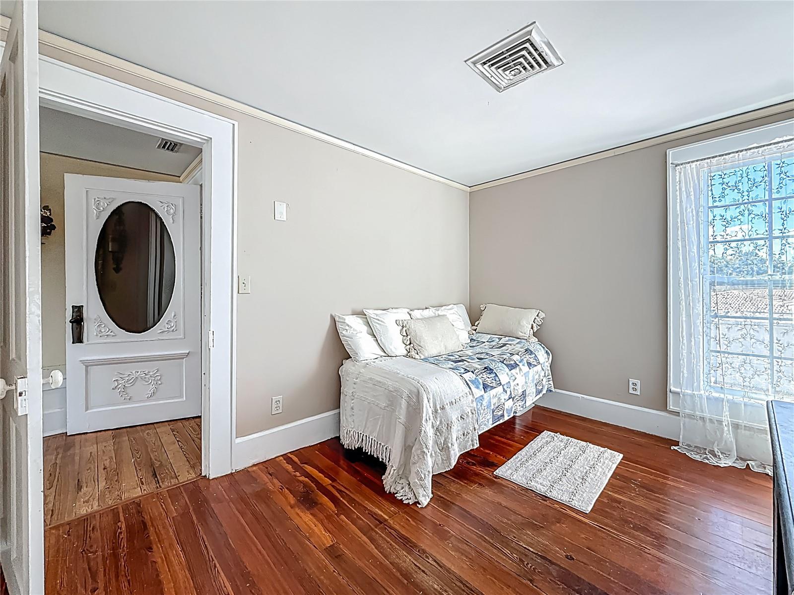 Image 45 of 71 For 8352 Ridge Road