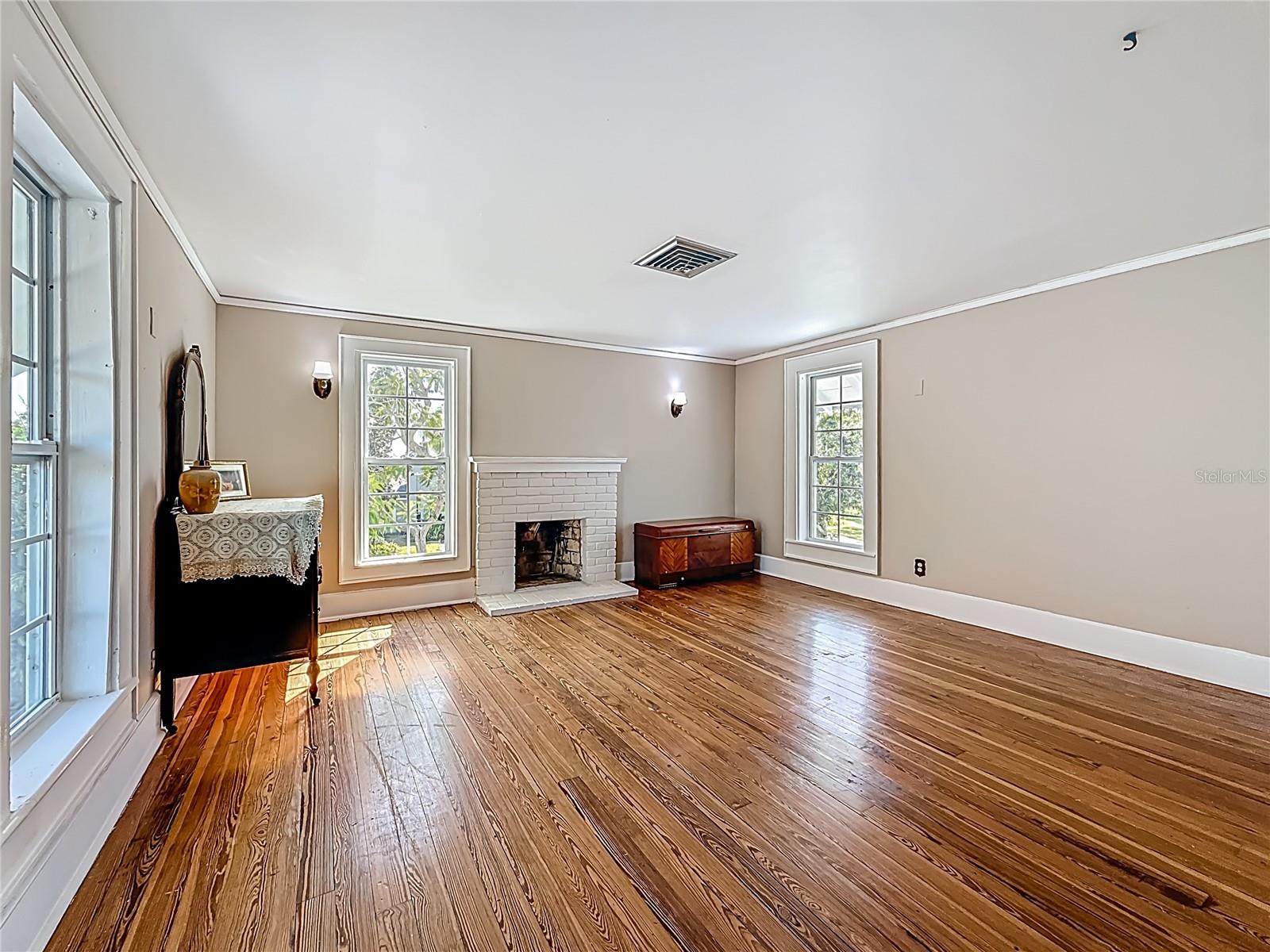 Image 48 of 71 For 8352 Ridge Road