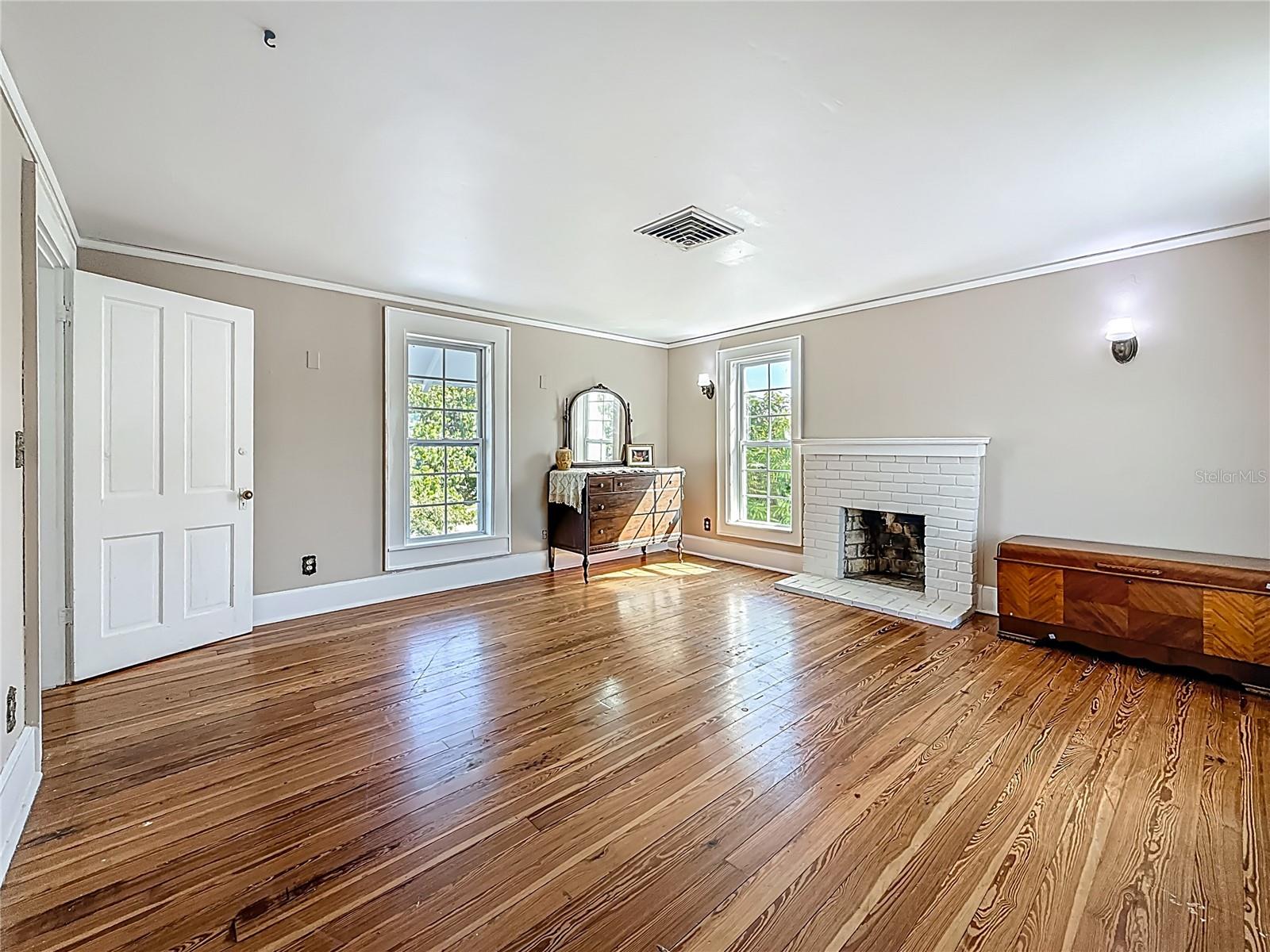 Image 50 of 71 For 8352 Ridge Road