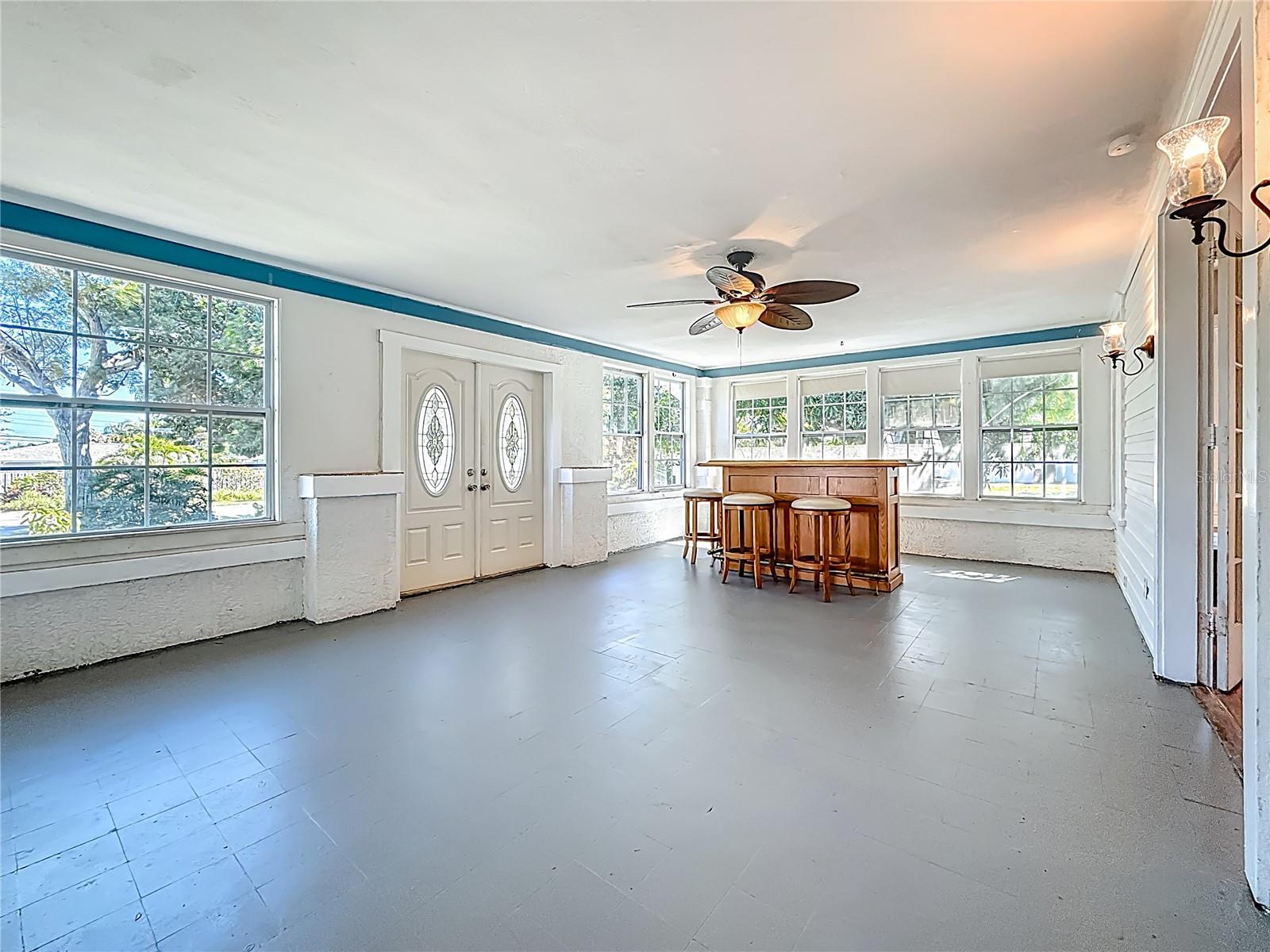 Image 51 of 71 For 8352 Ridge Road