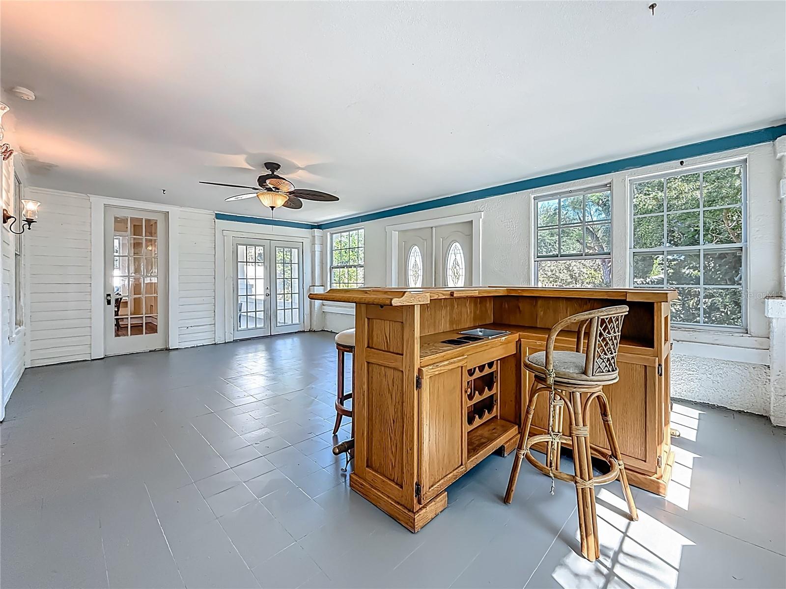 Image 52 of 71 For 8352 Ridge Road