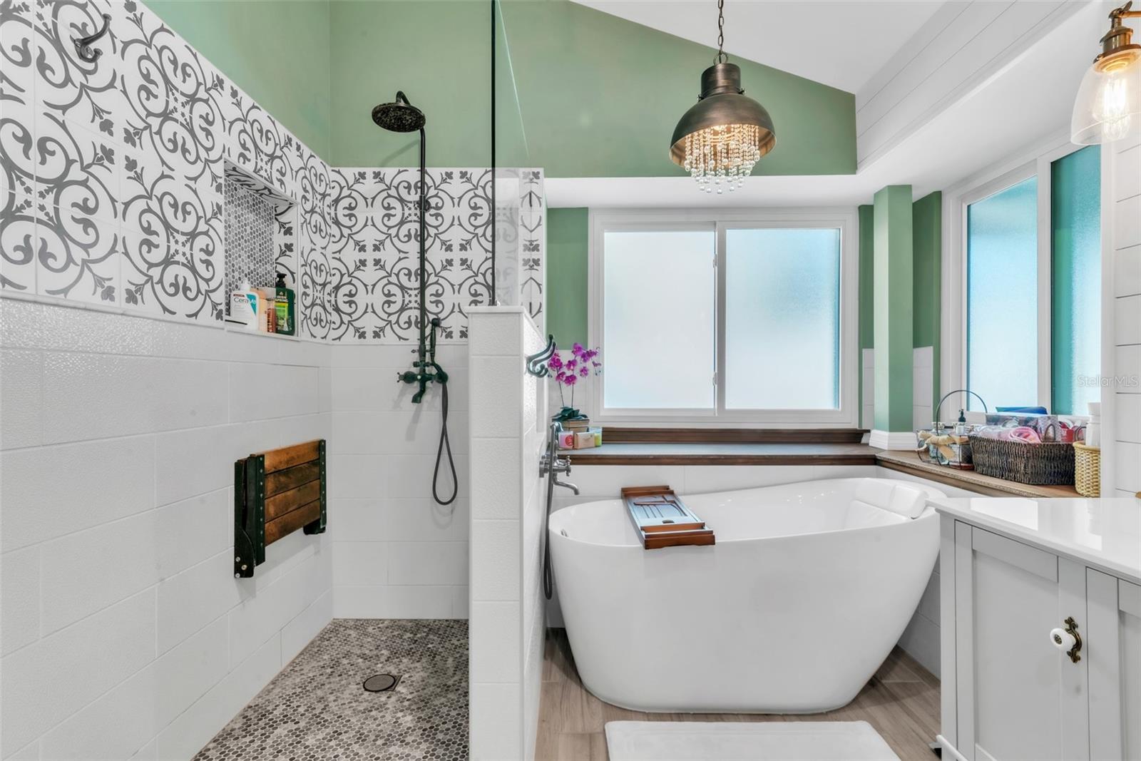 Image 17 of 30 For 6206 Farthing Street