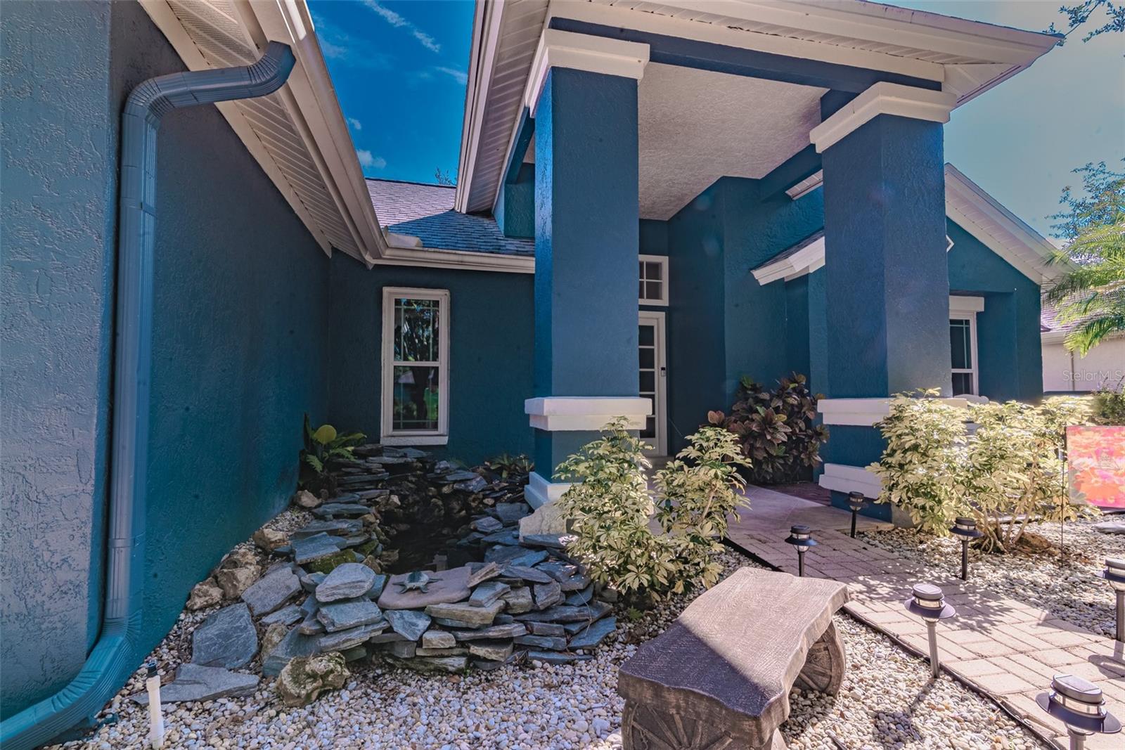 Image 2 of 30 For 6206 Farthing Street