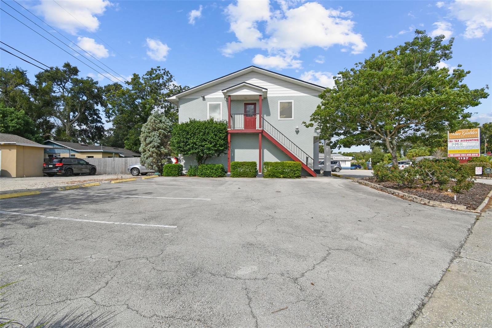 Image 5 of 24 For 1137 Bartow Road 202