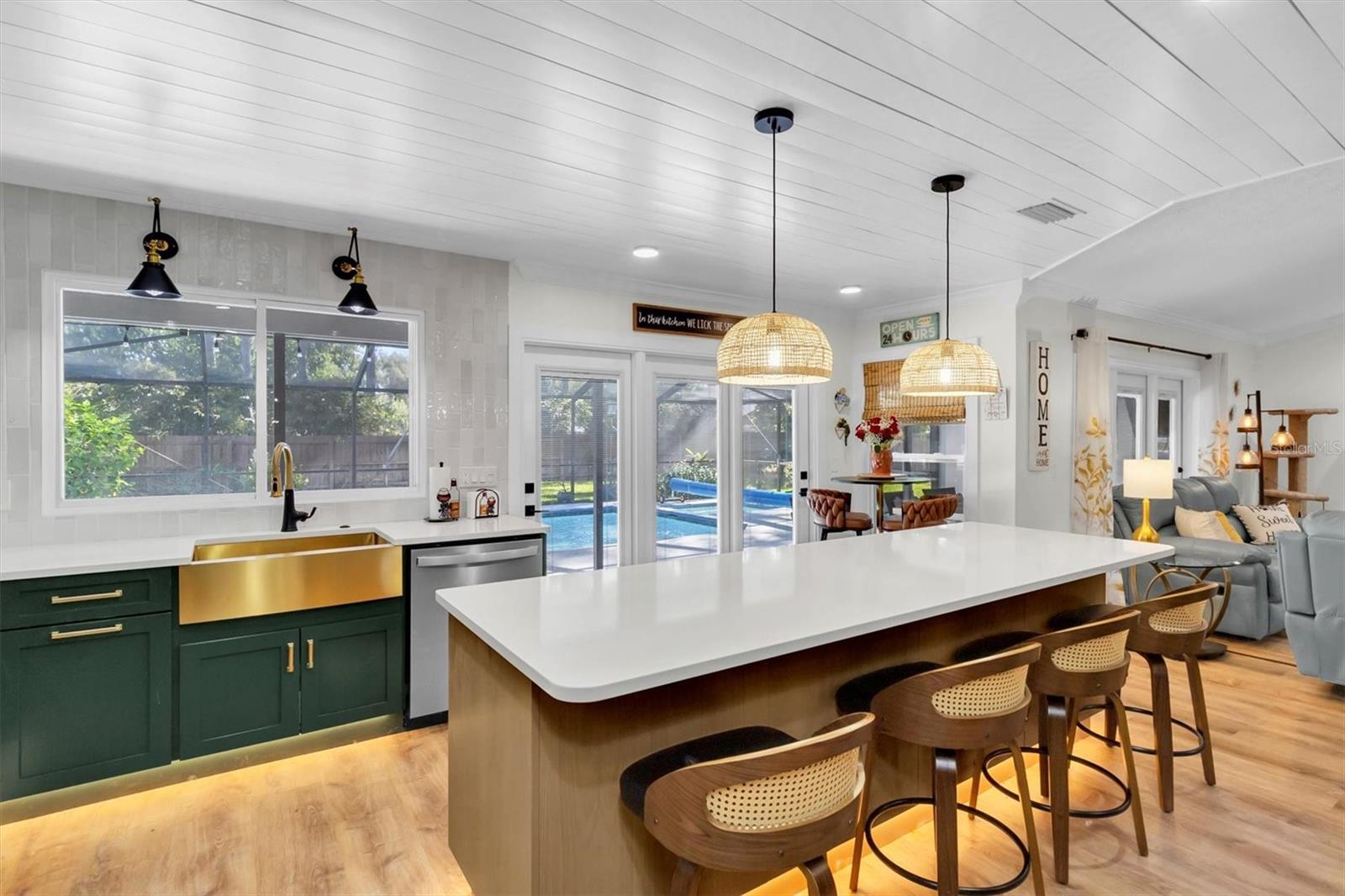 Image 10 of 47 For 17602 Simms Road