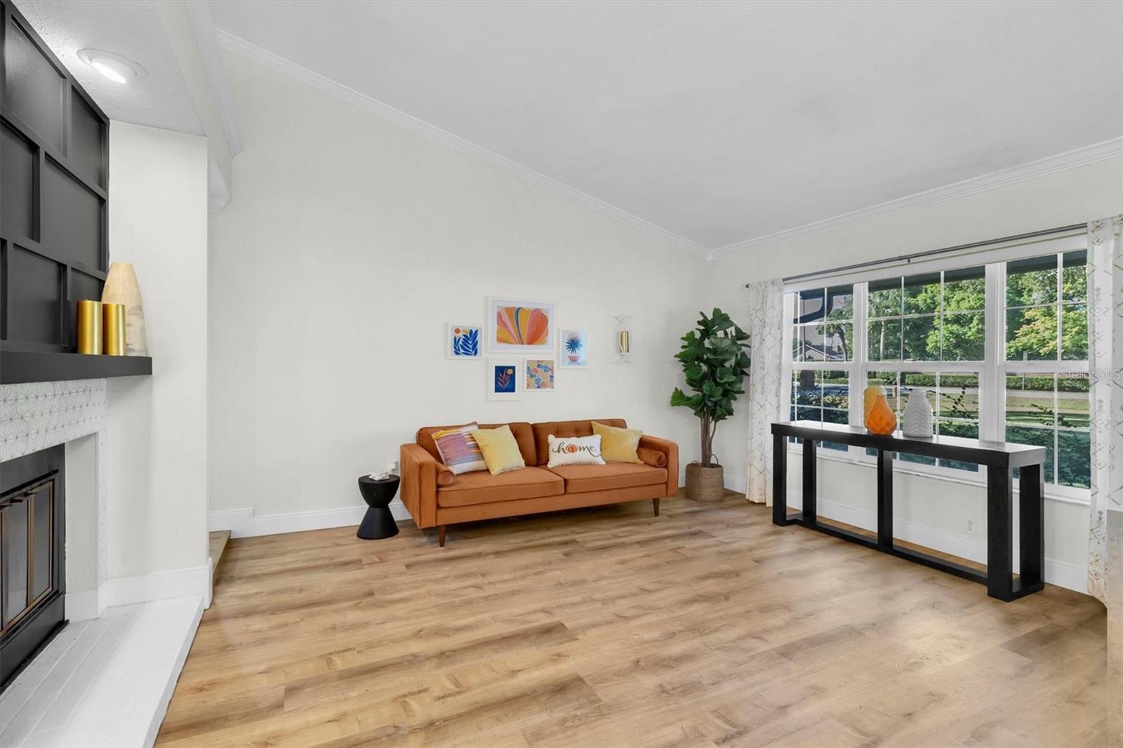 Image 16 of 47 For 17602 Simms Road