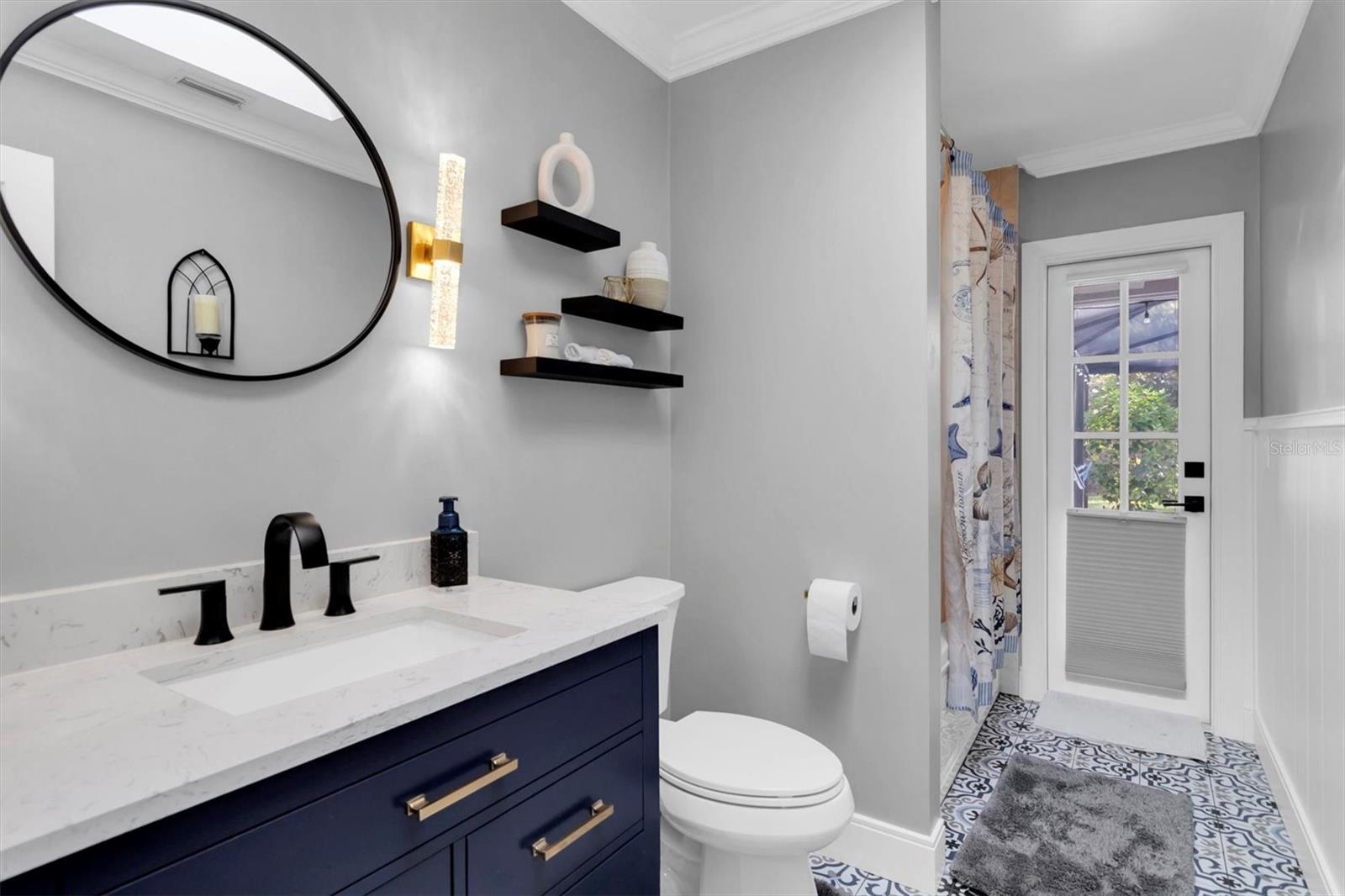 Image 28 of 47 For 17602 Simms Road