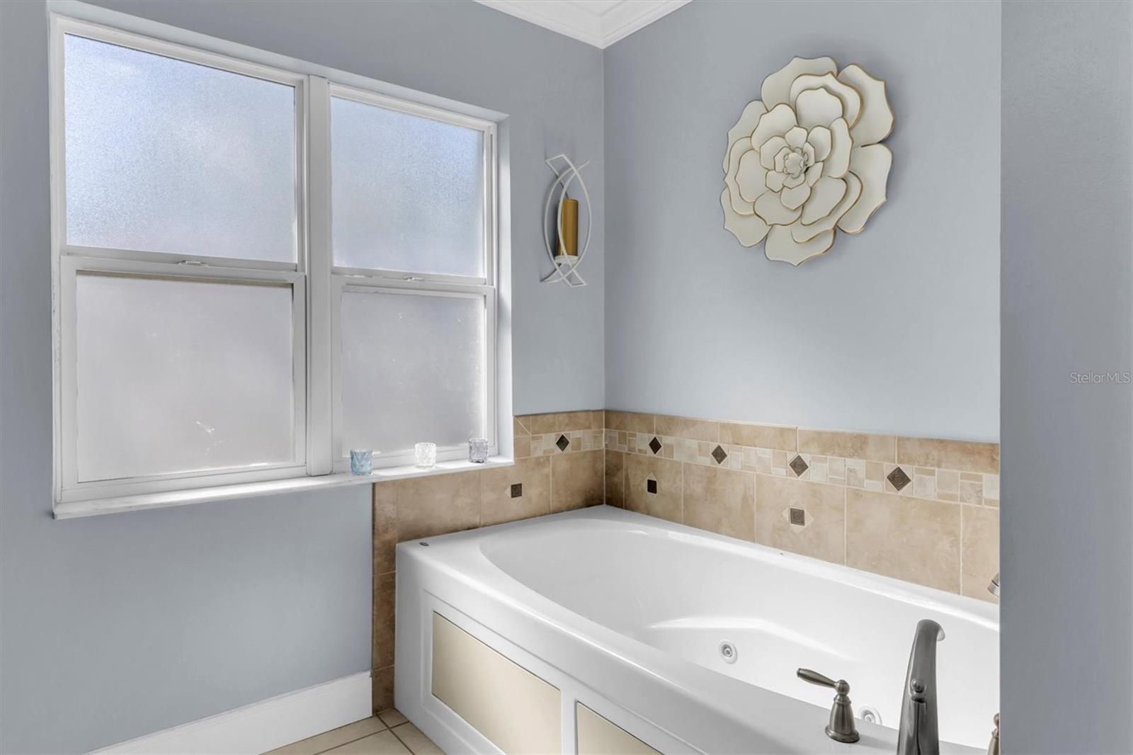 Image 29 of 47 For 17602 Simms Road