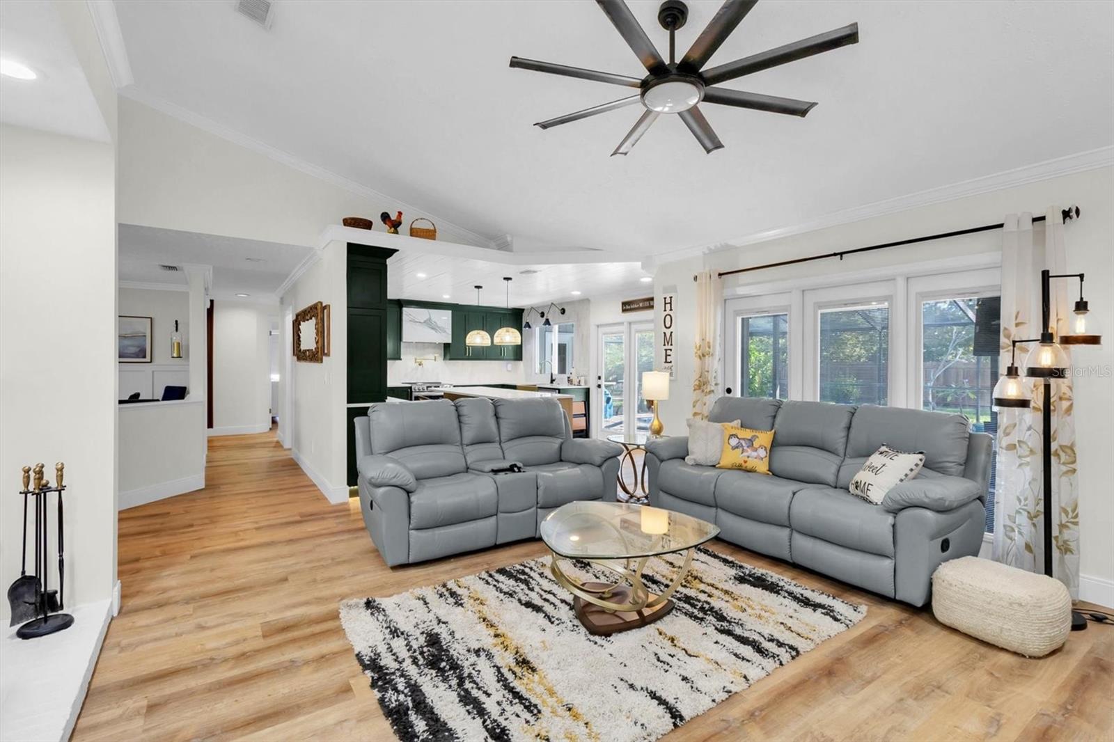 Image 6 of 47 For 17602 Simms Road