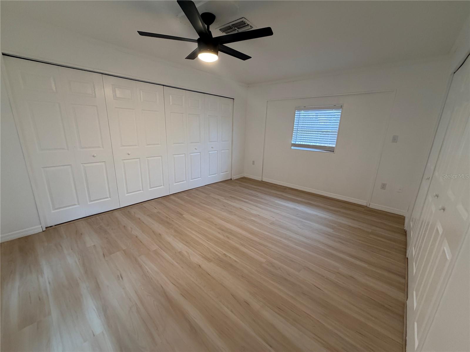 Image 12 of 15 For 4042 Boulder Drive 1