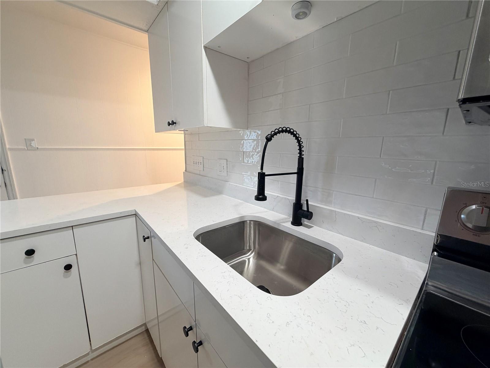 Image 6 of 15 For 4042 Boulder Drive 1