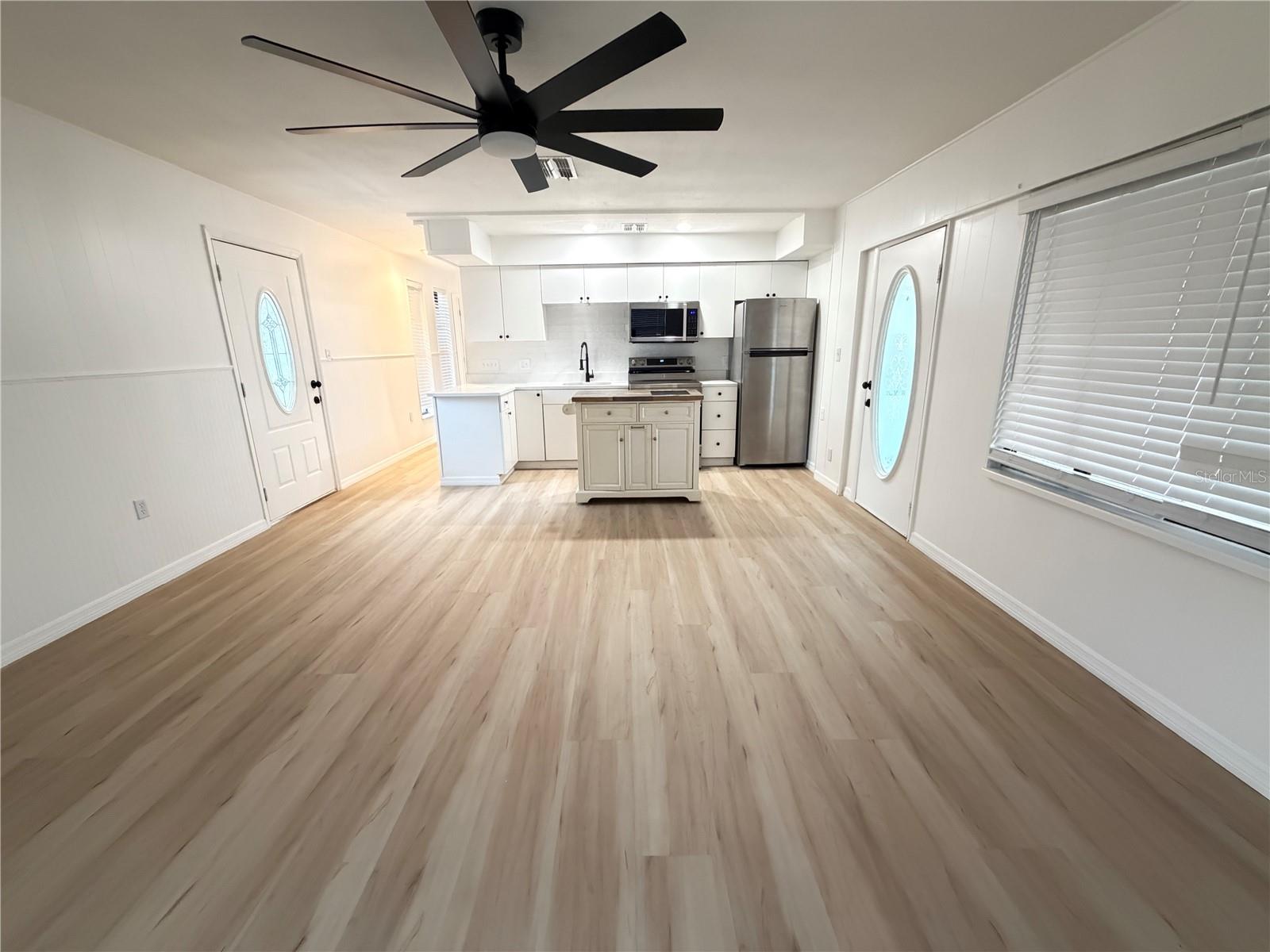 Image 9 of 15 For 4042 Boulder Drive 1