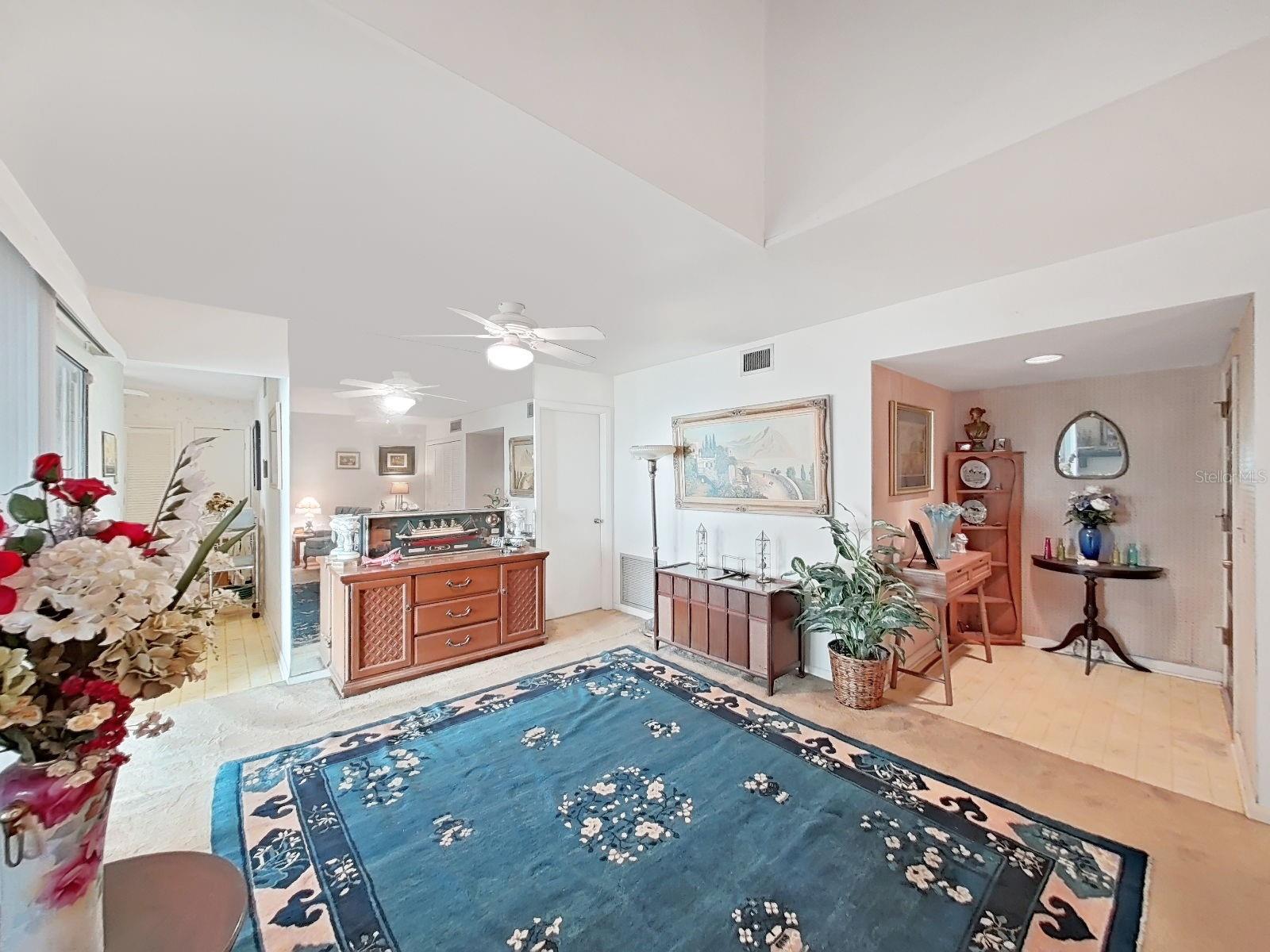 Image 14 of 46 For 4118 Pinelake Lane 102