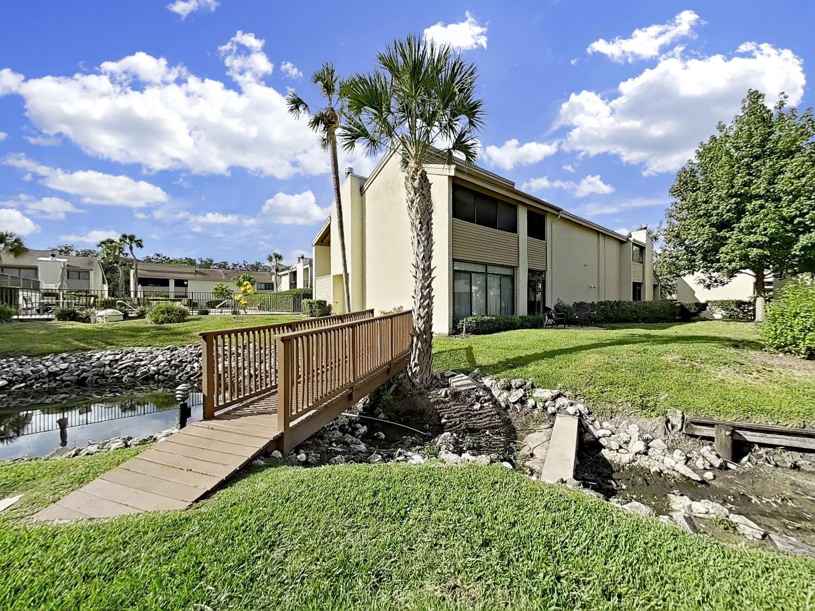 Image 35 of 46 For 4118 Pinelake Lane 102