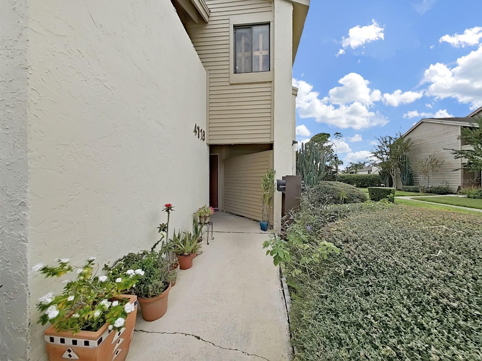 Image 4 of 46 For 4118 Pinelake Lane 102