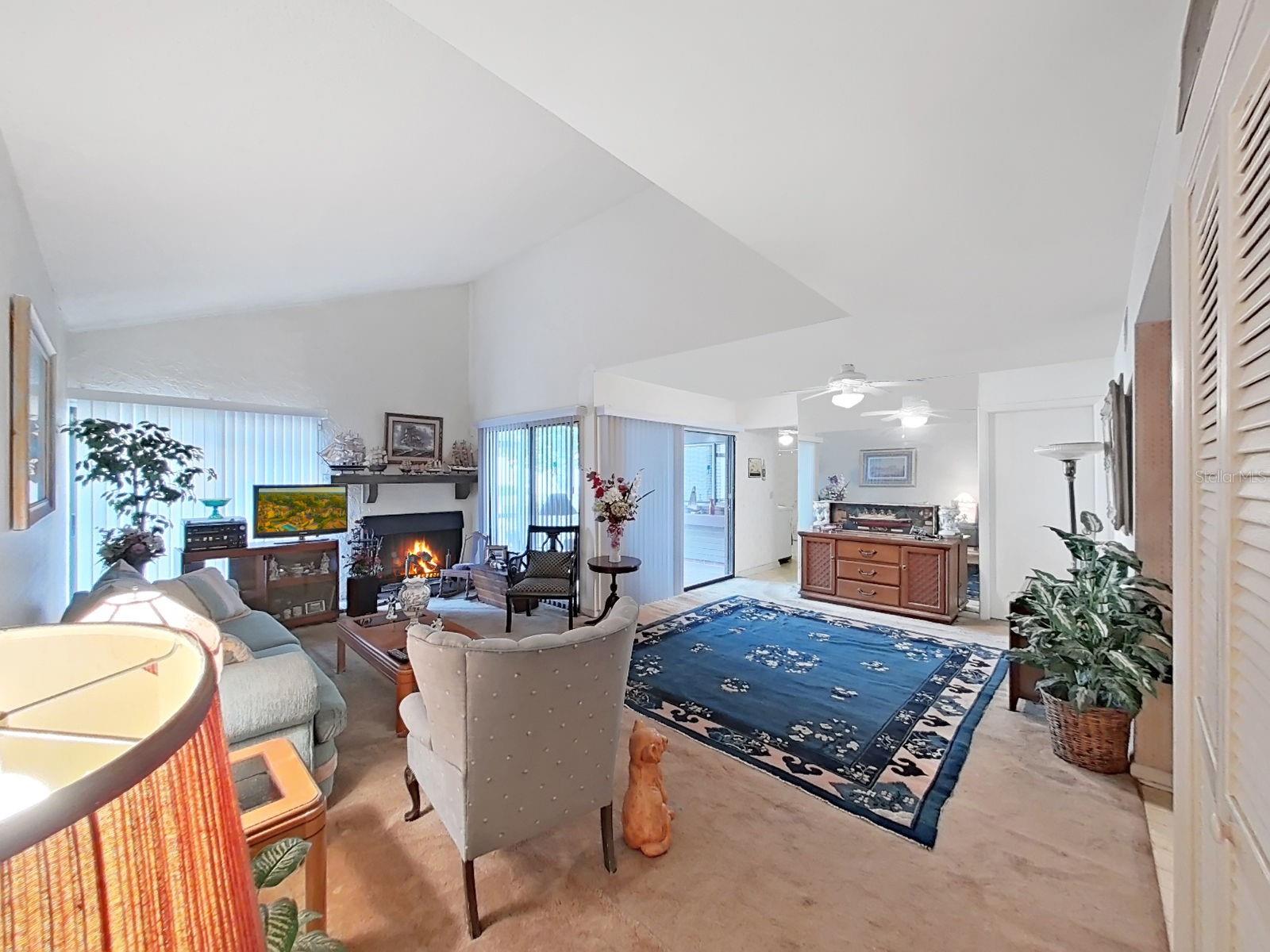 Image 7 of 46 For 4118 Pinelake Lane 102