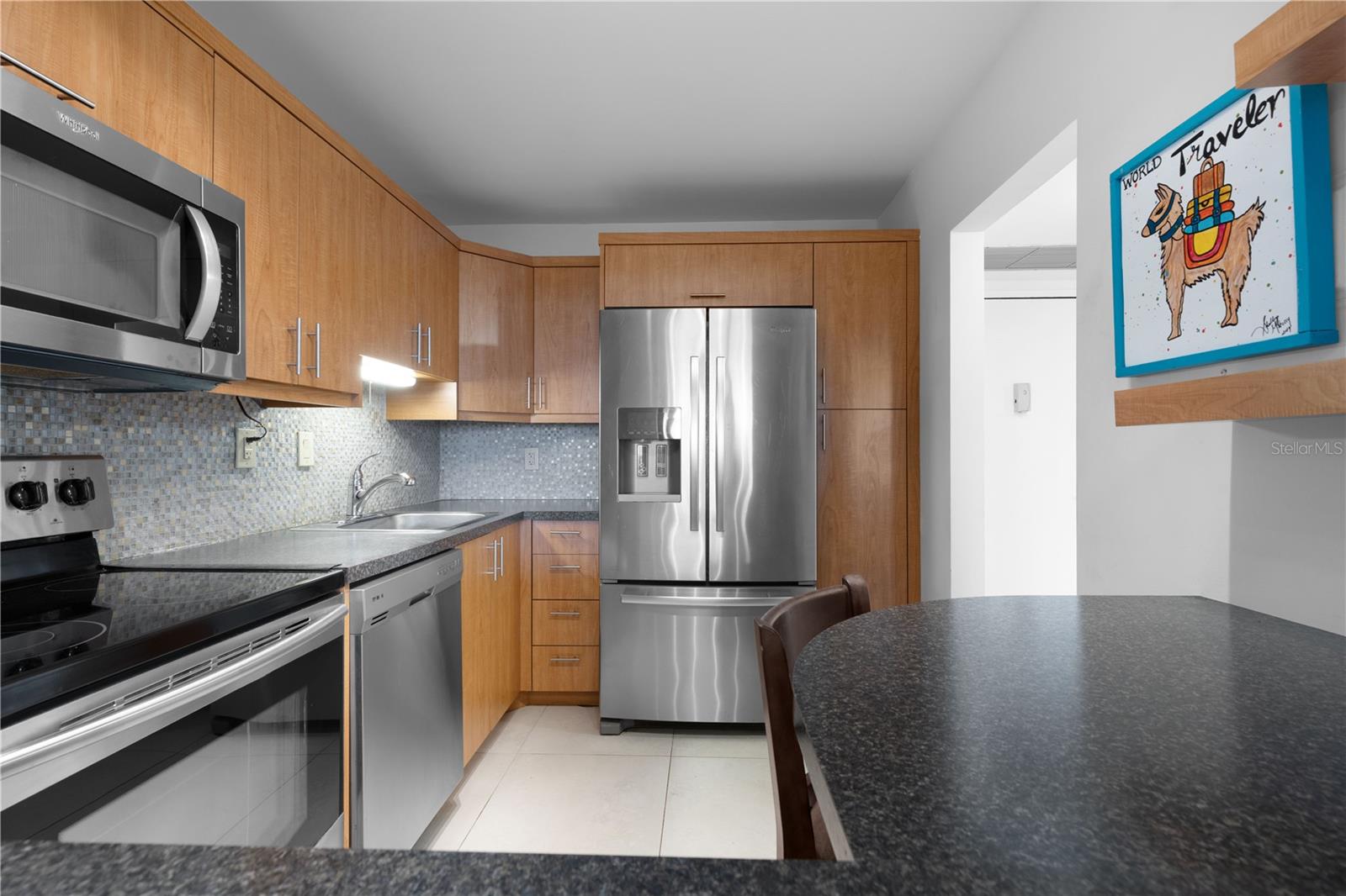 Image 11 of 50 For 3701 Country Club Drive 1009