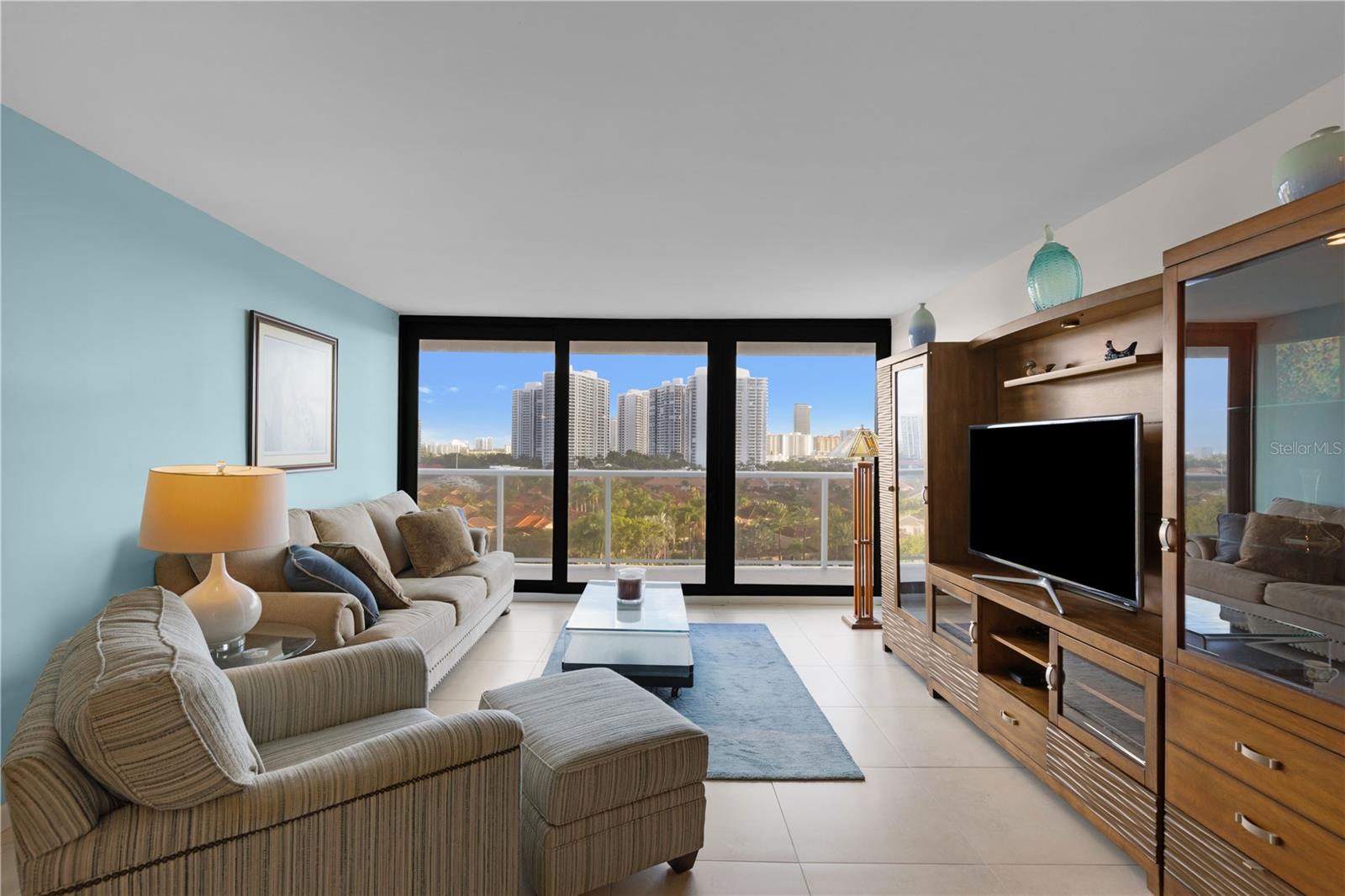 Image 3 of 50 For 3701 Country Club Drive 1009