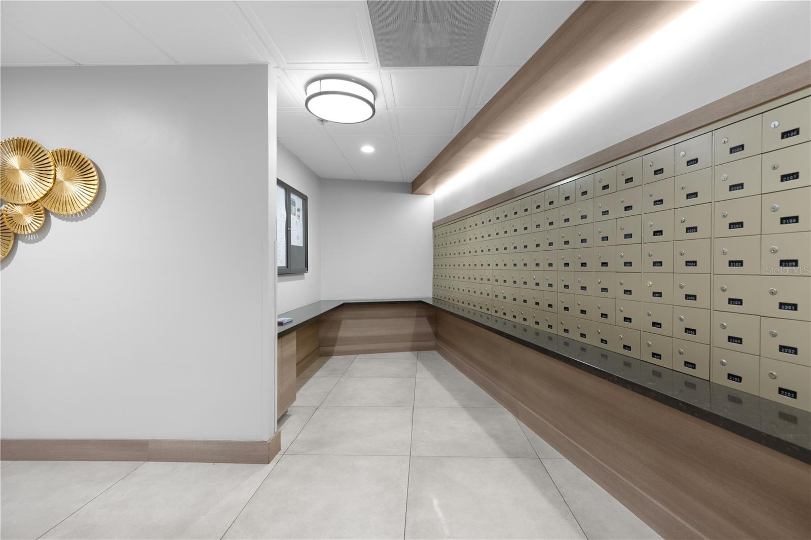 Image 45 of 50 For 3701 Country Club Drive 1009