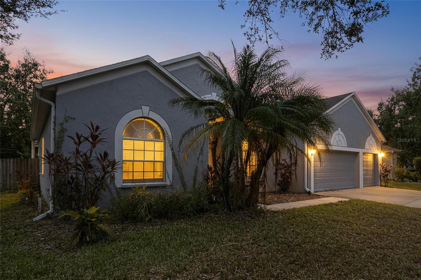 Image 12 of 94 For 6813 Regents Village Way