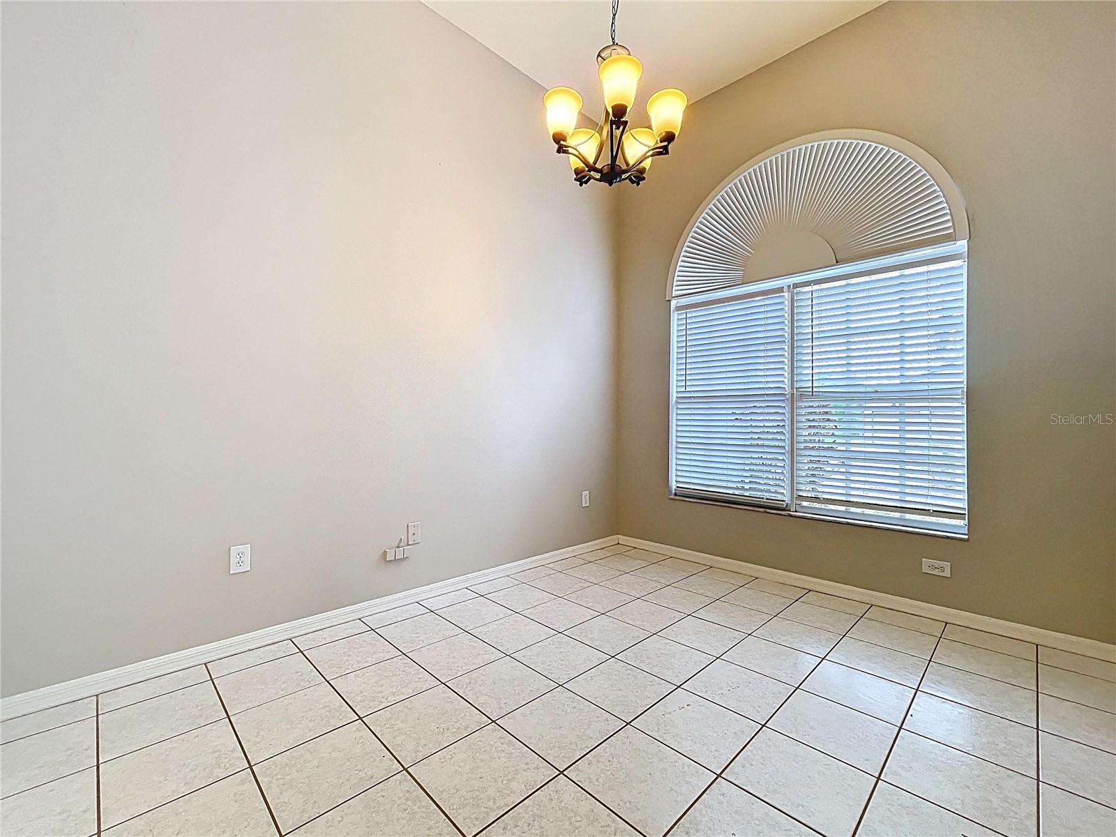 Image 23 of 94 For 6813 Regents Village Way