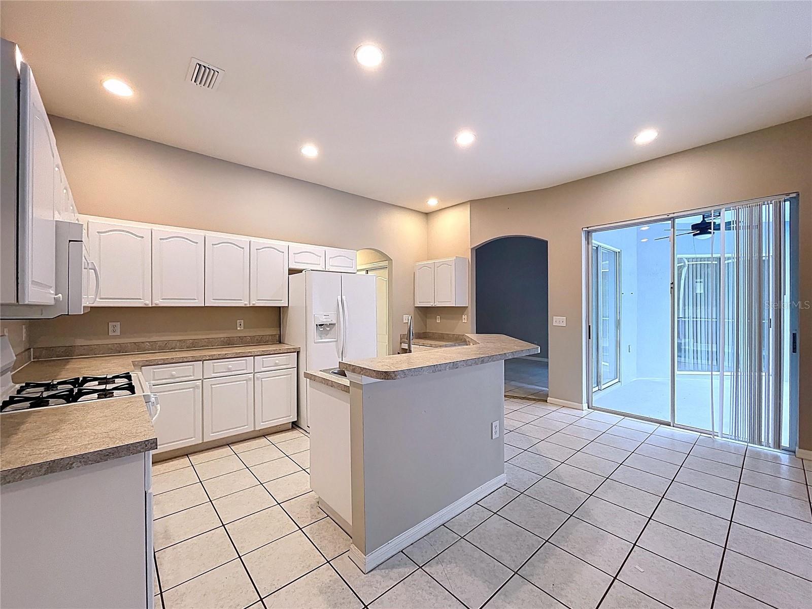 Image 24 of 94 For 6813 Regents Village Way