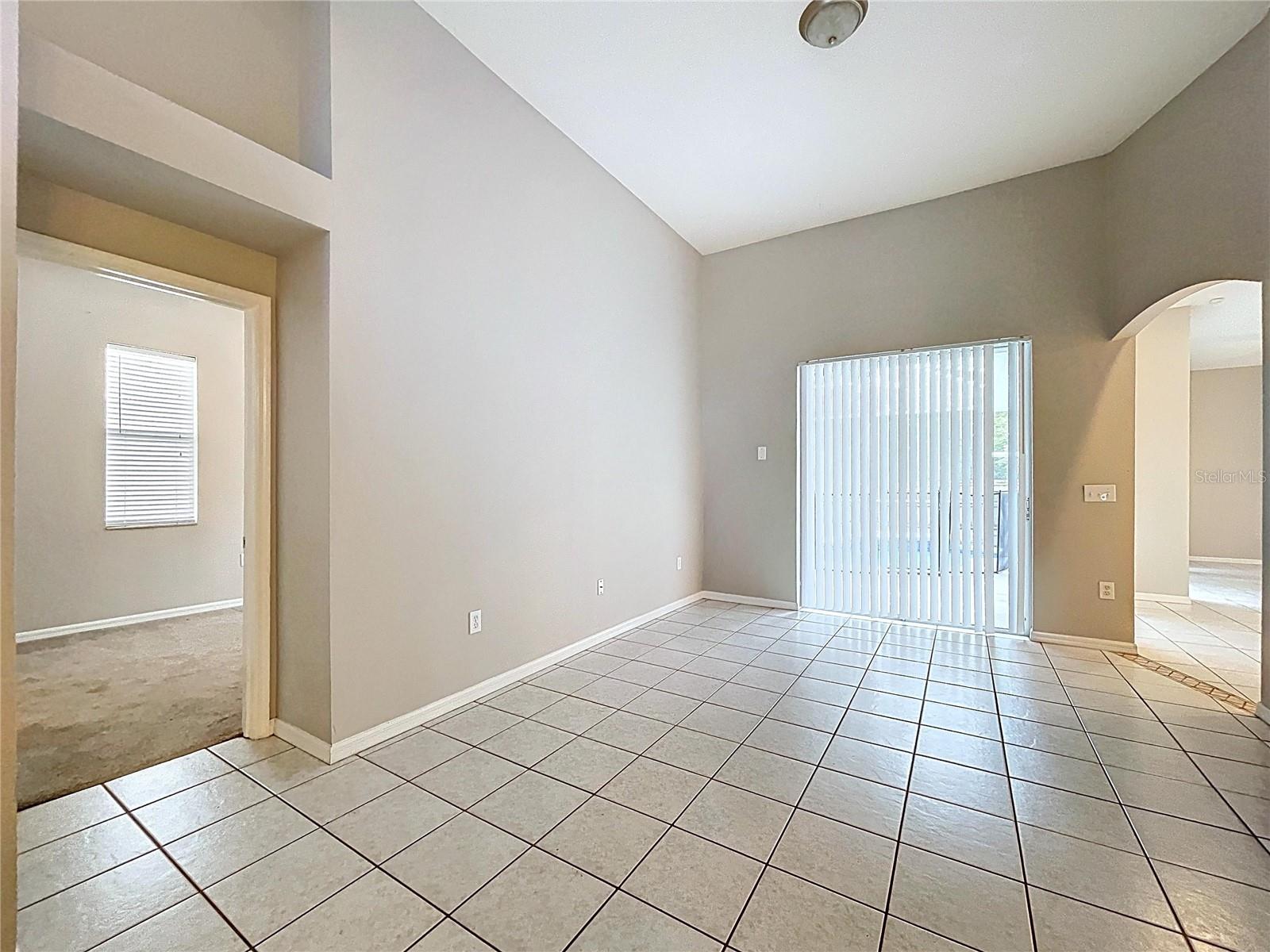 Image 39 of 94 For 6813 Regents Village Way