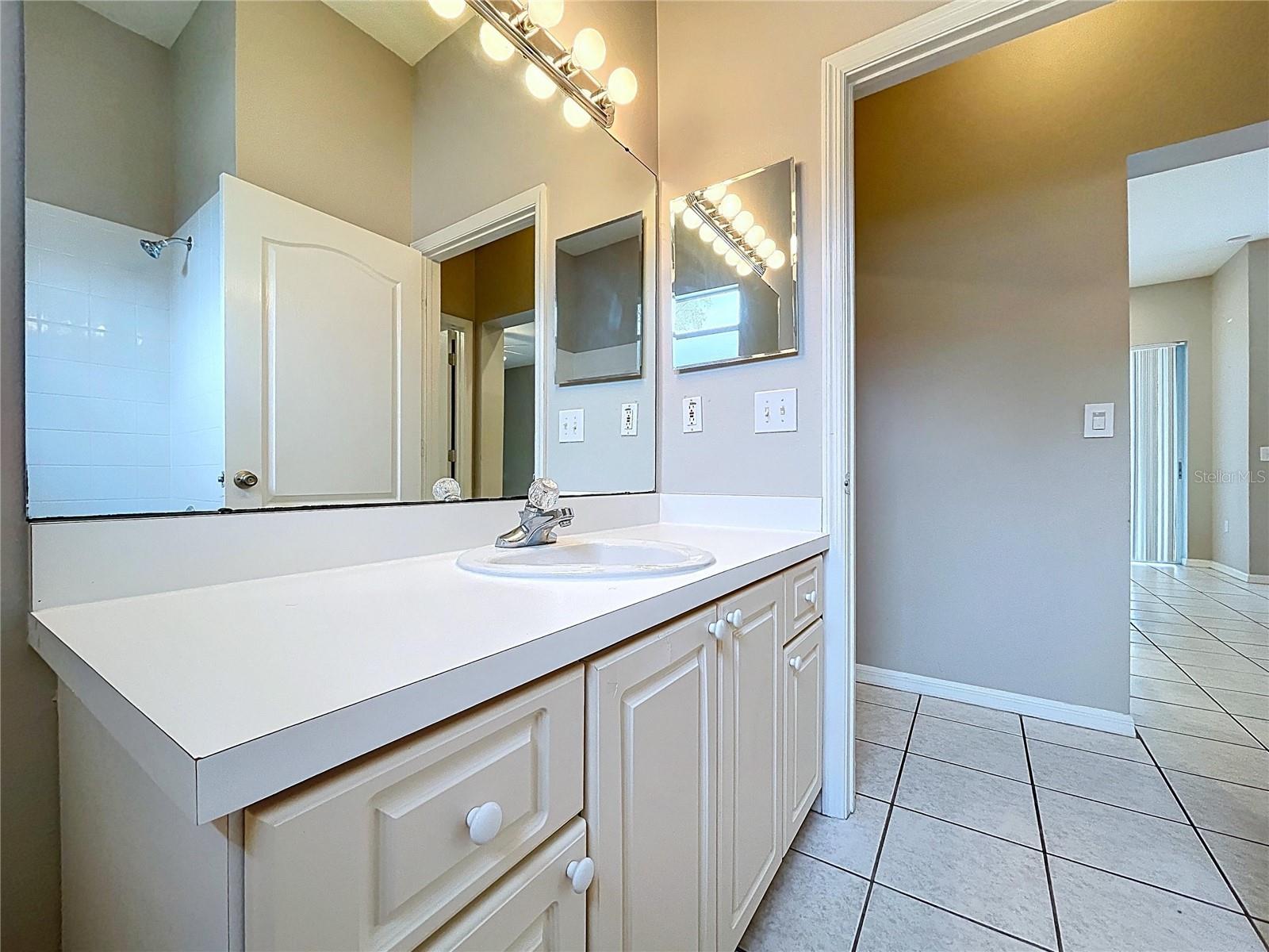 Image 53 of 94 For 6813 Regents Village Way