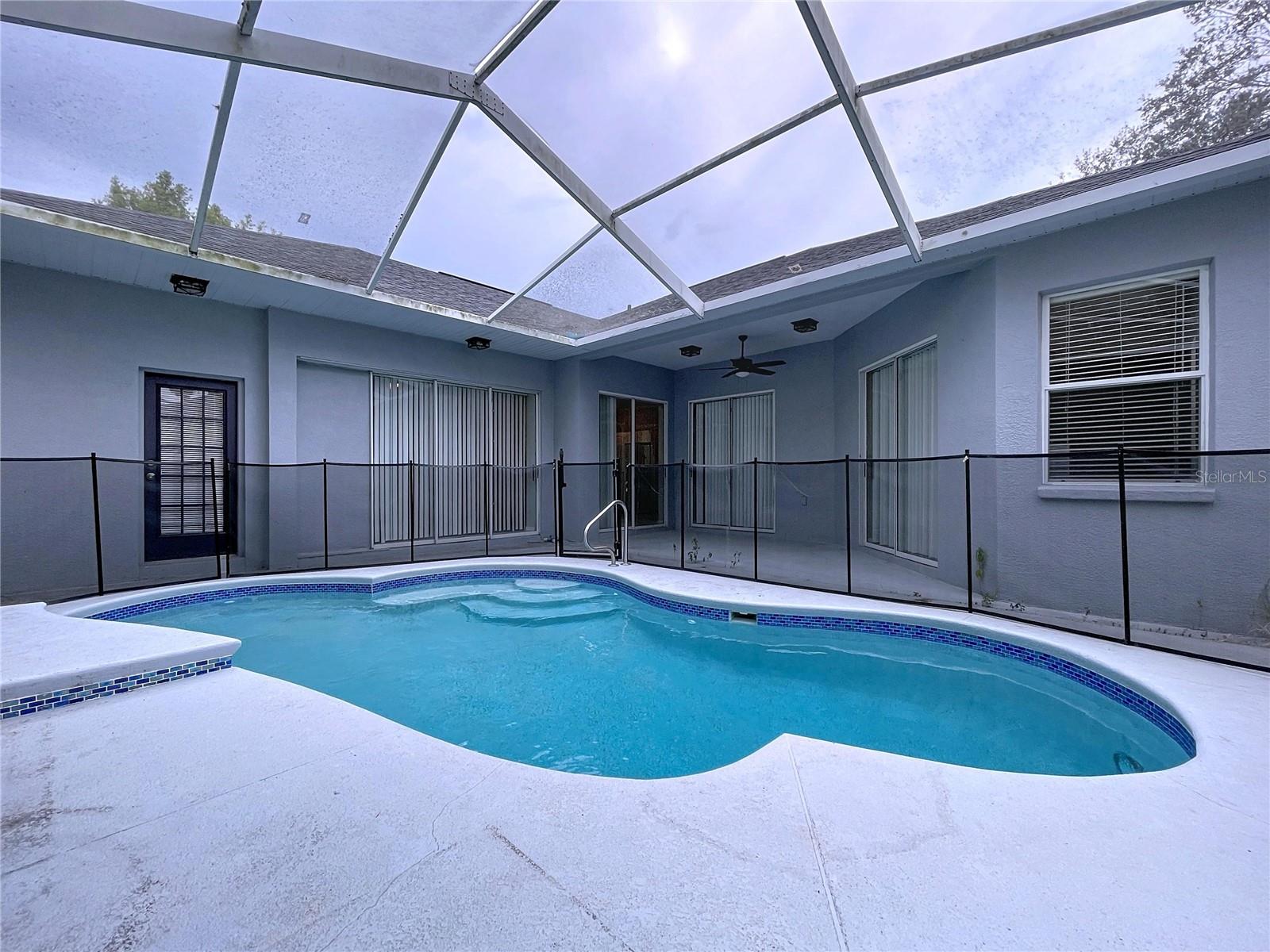 Image 82 of 94 For 6813 Regents Village Way