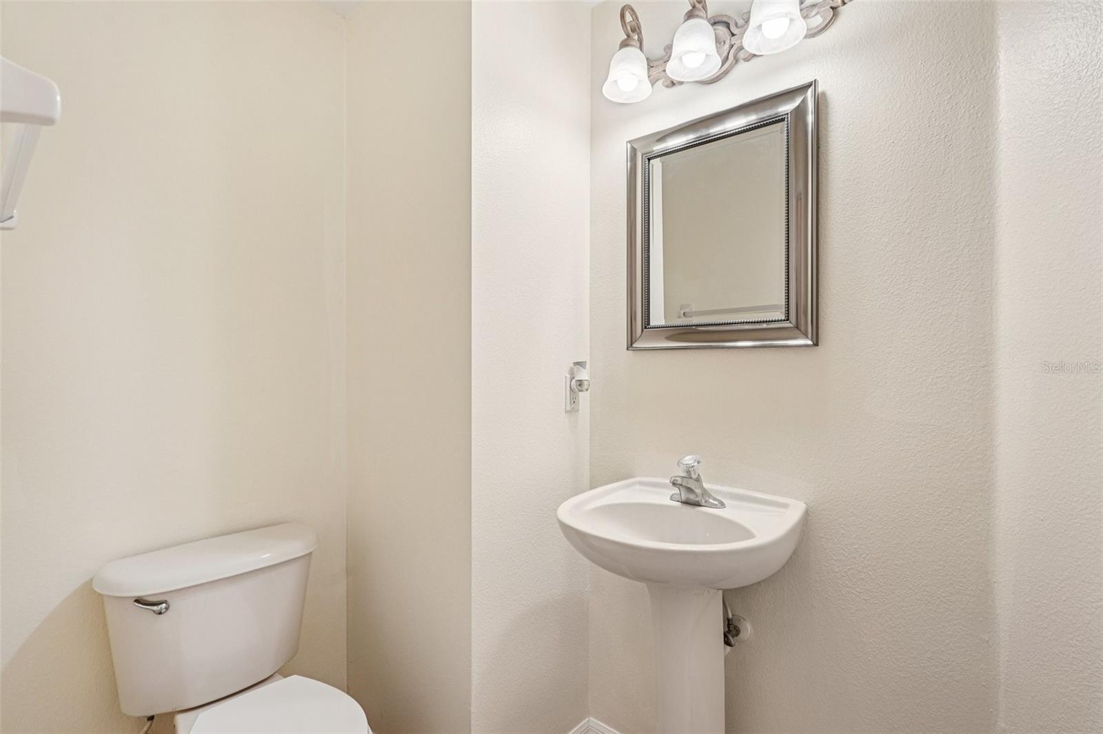 Image 12 of 41 For 11106 Kempton Vista Drive