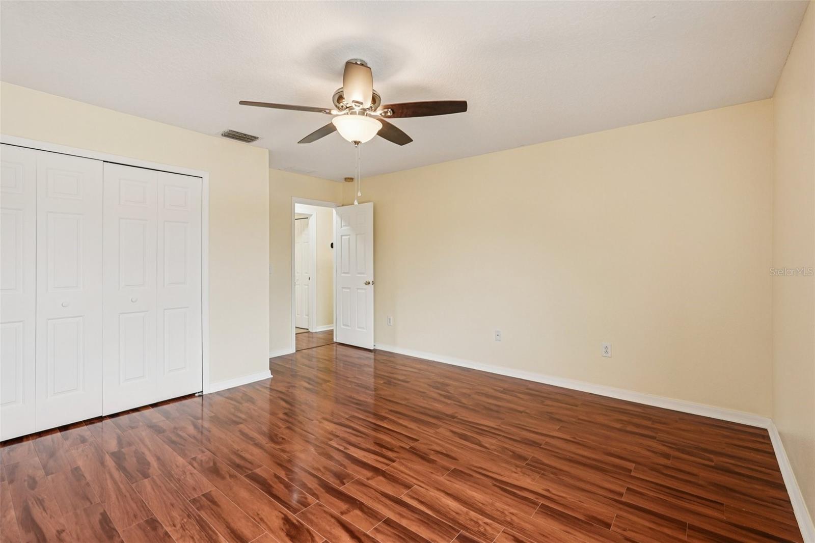 Image 29 of 41 For 11106 Kempton Vista Drive