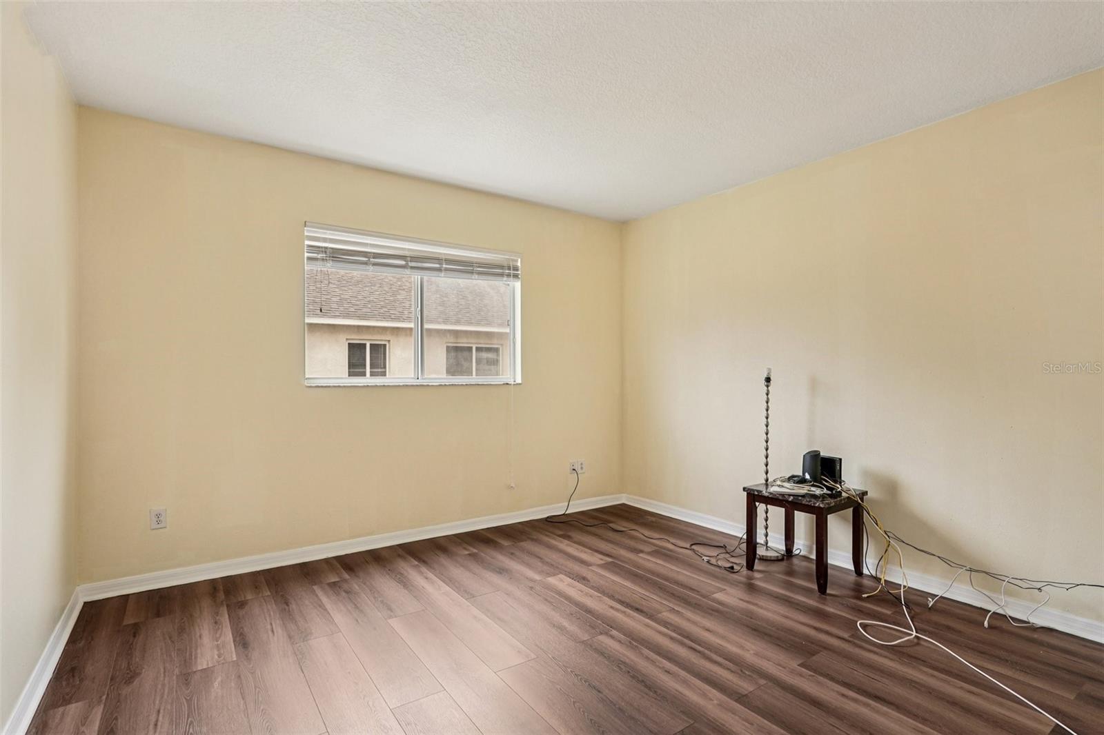 Image 33 of 41 For 11106 Kempton Vista Drive