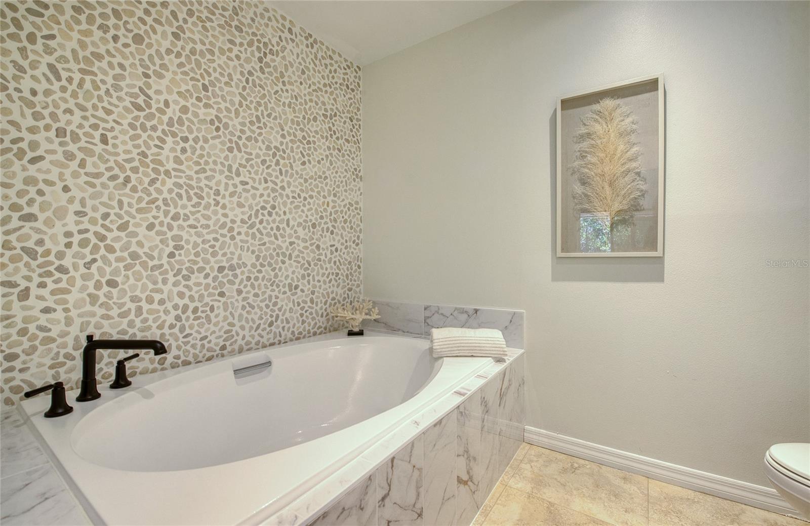 Image 26 of 81 For 1312 Pasadena Avenue S 14