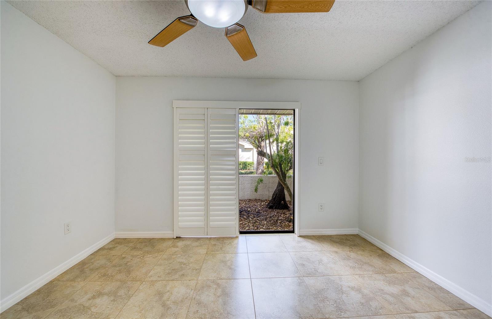 Image 31 of 81 For 1312 Pasadena Avenue S 14