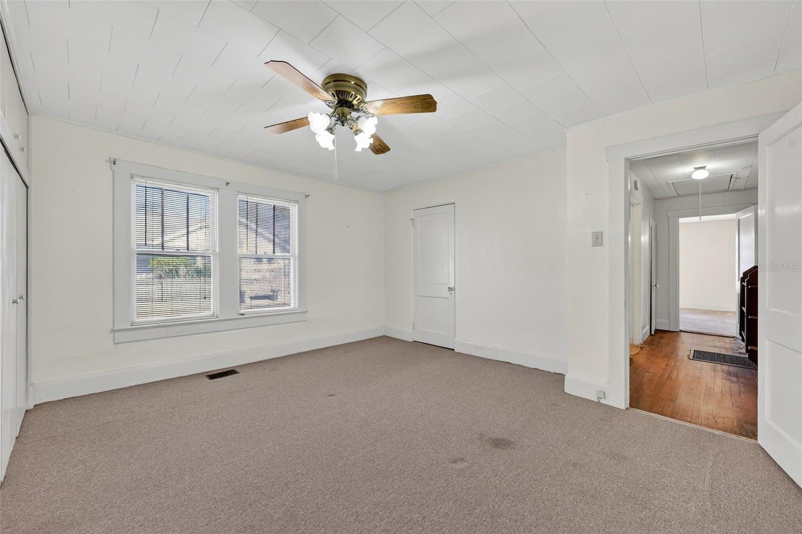 Image 31 of 51 For 5806 Cherokee Avenue