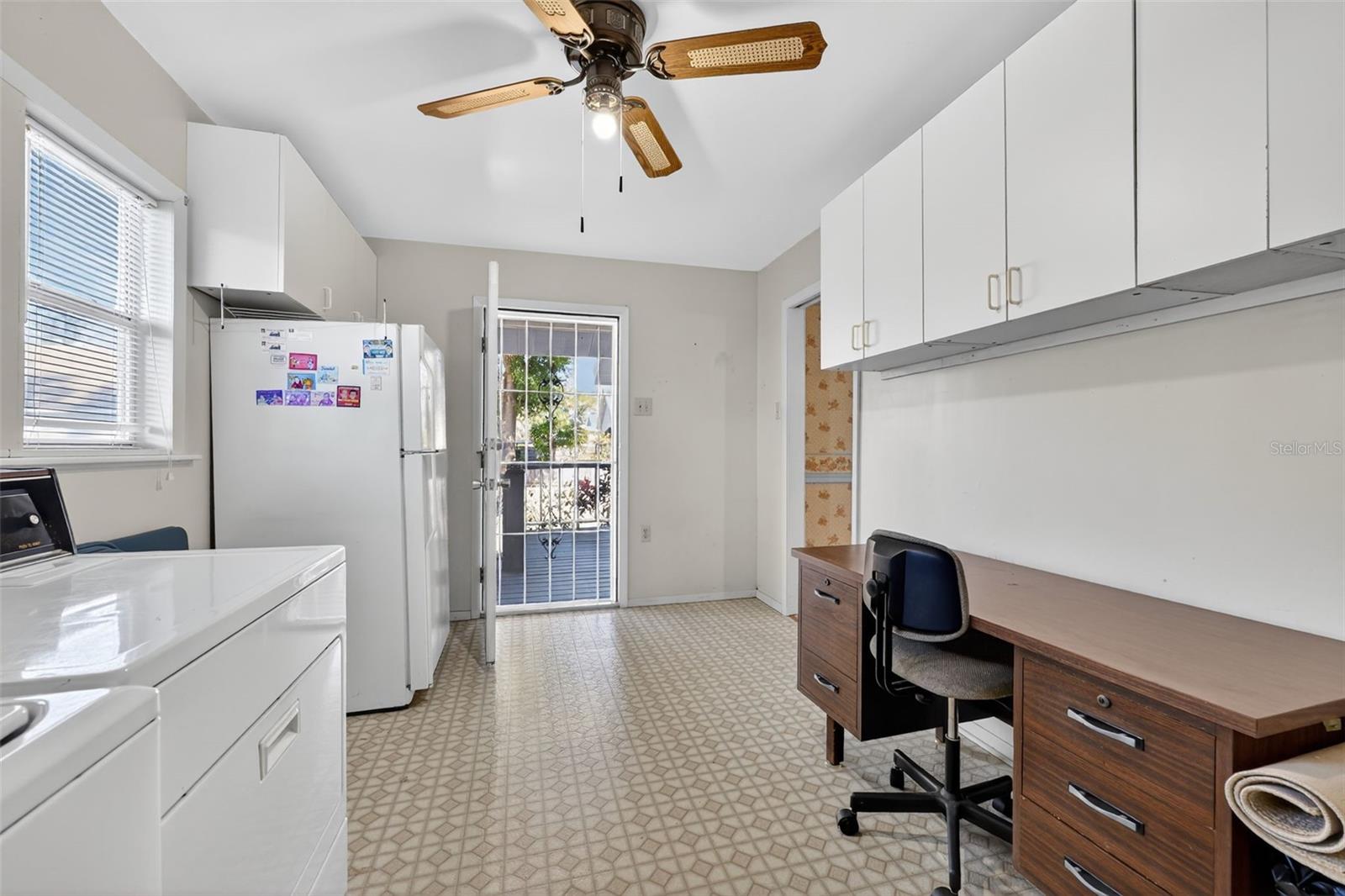 Image 36 of 51 For 5806 Cherokee Avenue