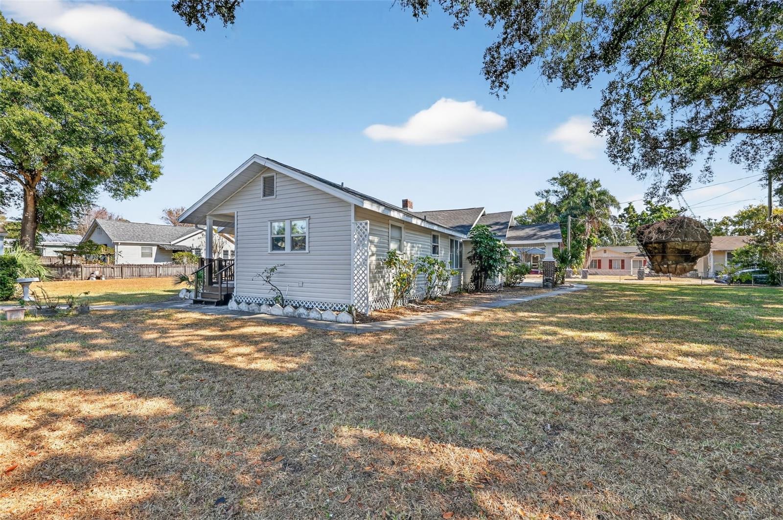 Image 39 of 51 For 5806 Cherokee Avenue