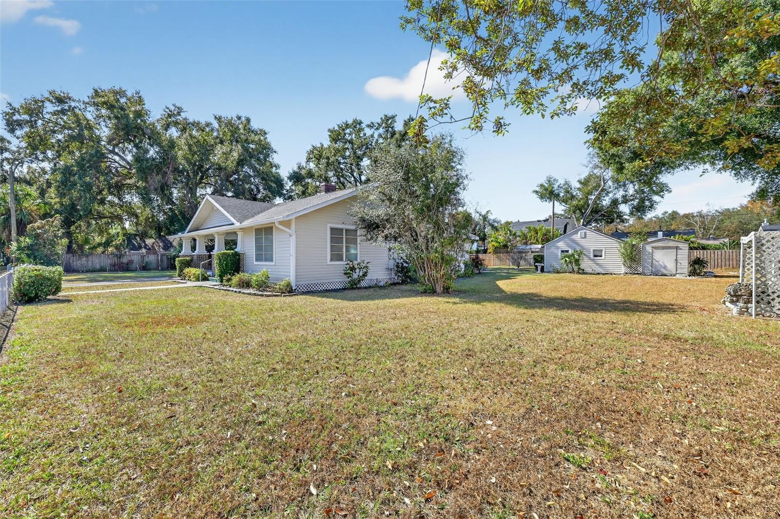 Image 42 of 51 For 5806 Cherokee Avenue