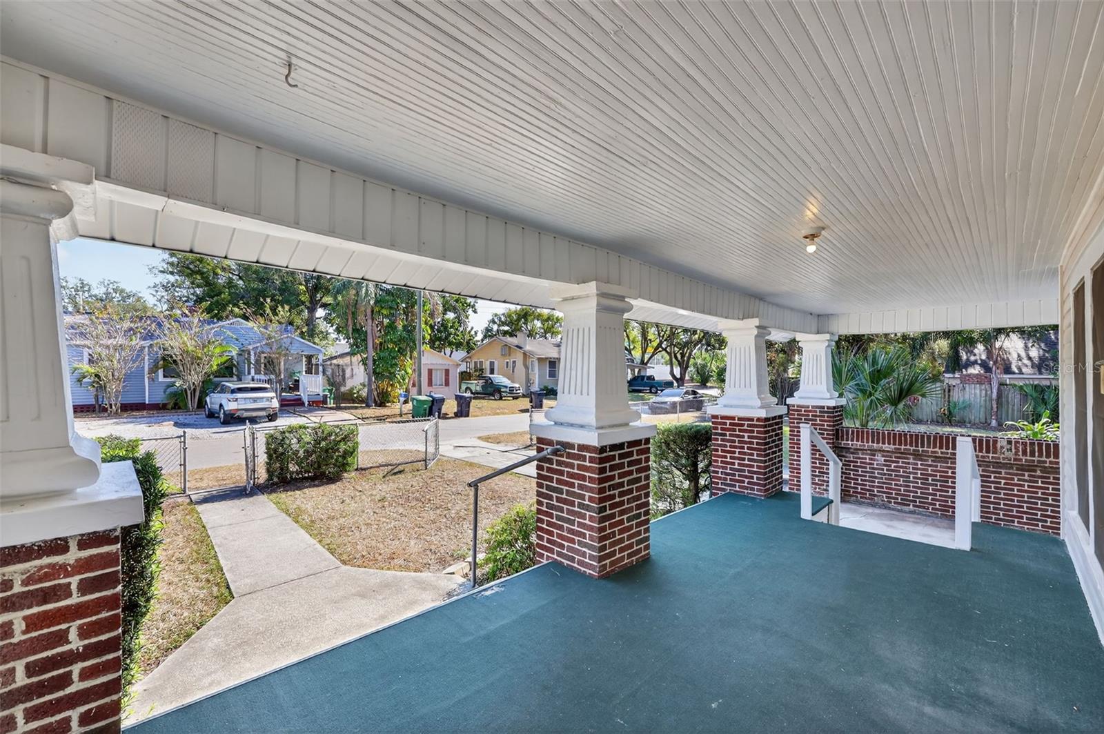 Image 9 of 51 For 5806 Cherokee Avenue