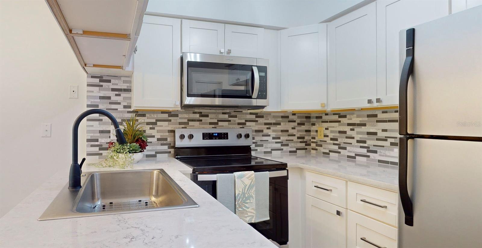 Image 12 of 56 For 6710 121st Avenue 12