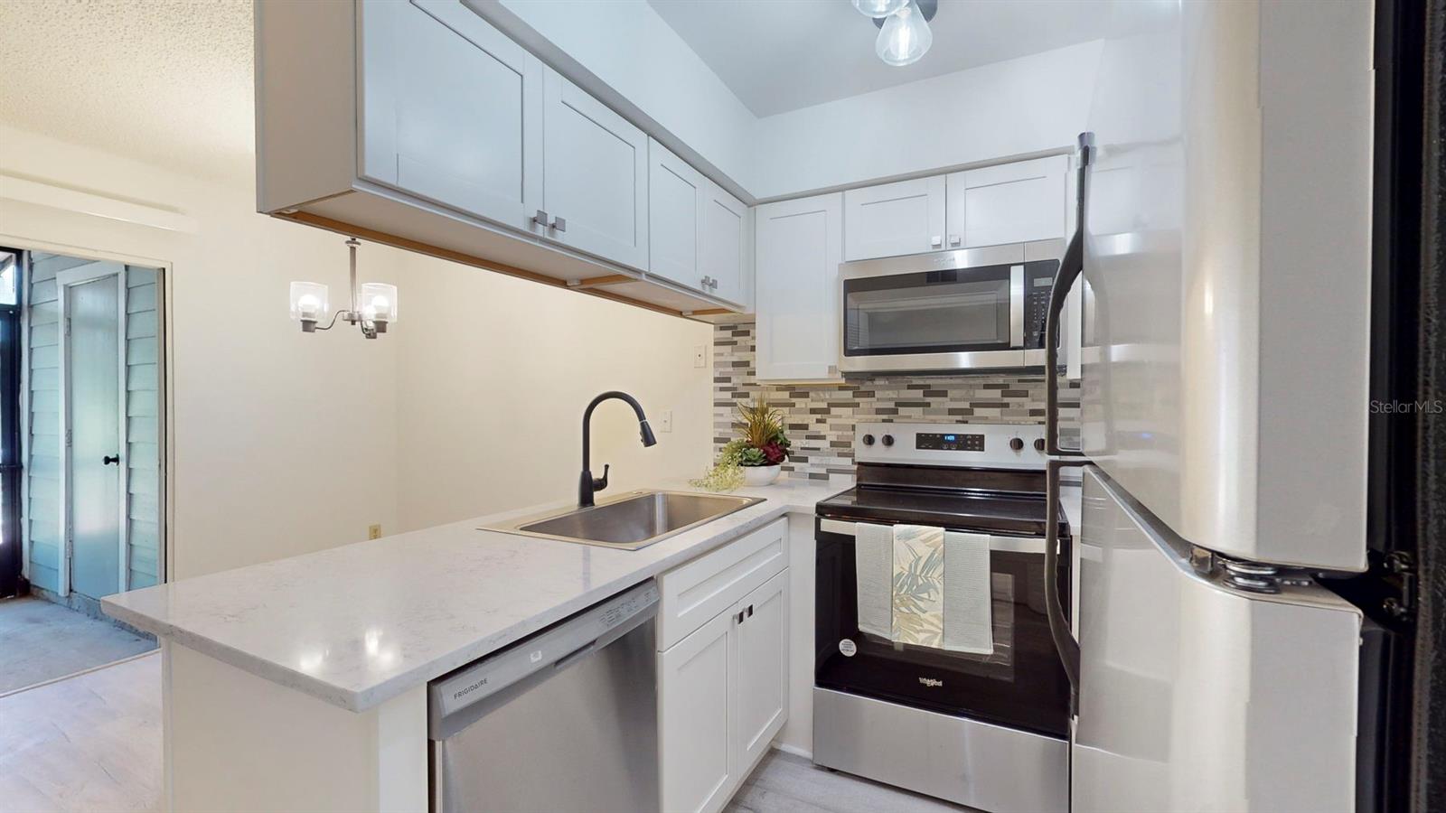 Image 16 of 56 For 6710 121st Avenue 12