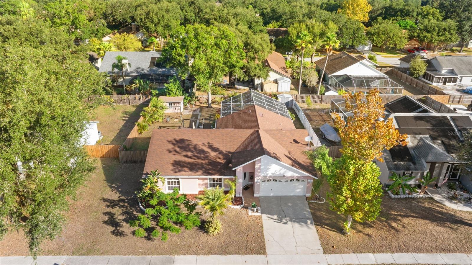 Image 32 of 37 For 9715 Glenpointe Drive