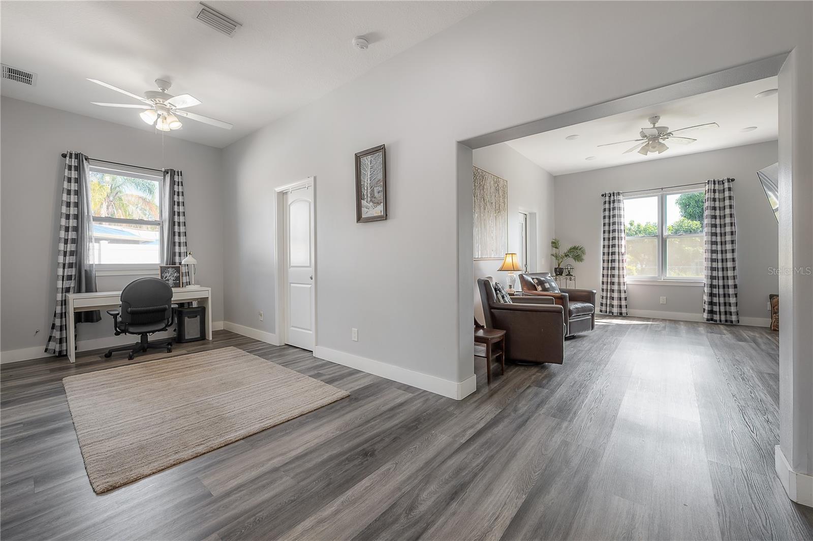 Image 19 of 52 For 5619 25th Street W