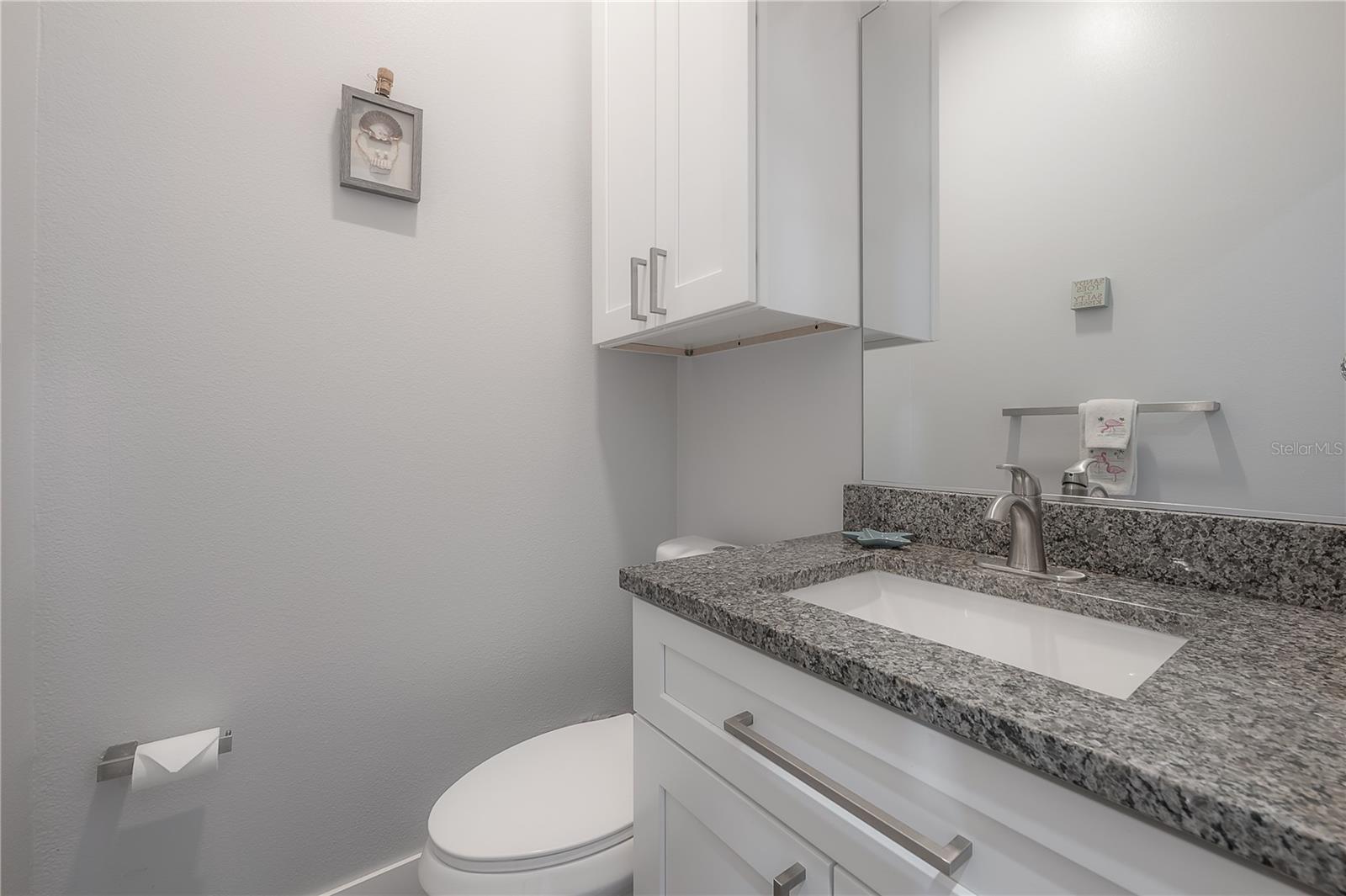 Image 32 of 52 For 5619 25th Street W