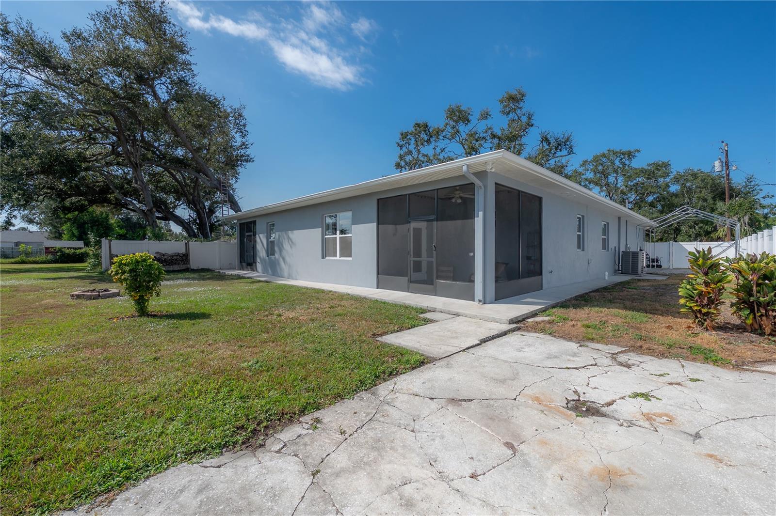 Image 36 of 52 For 5619 25th Street W