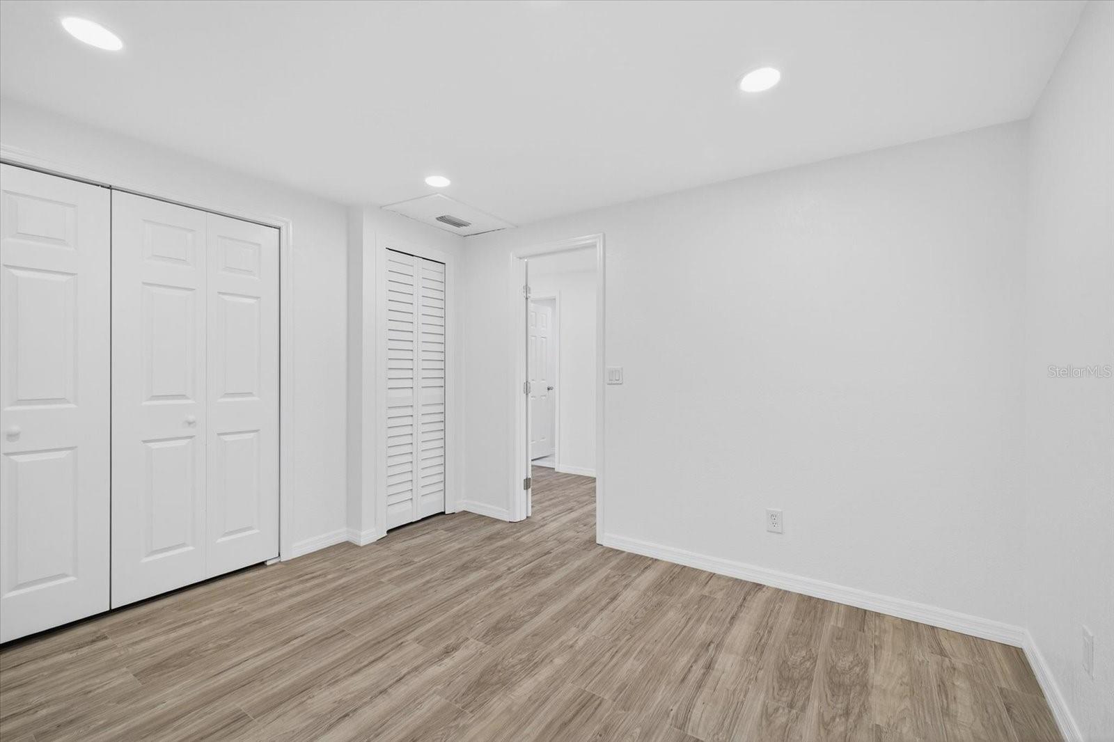 Image 28 of 41 For 9235 Cochise Lane