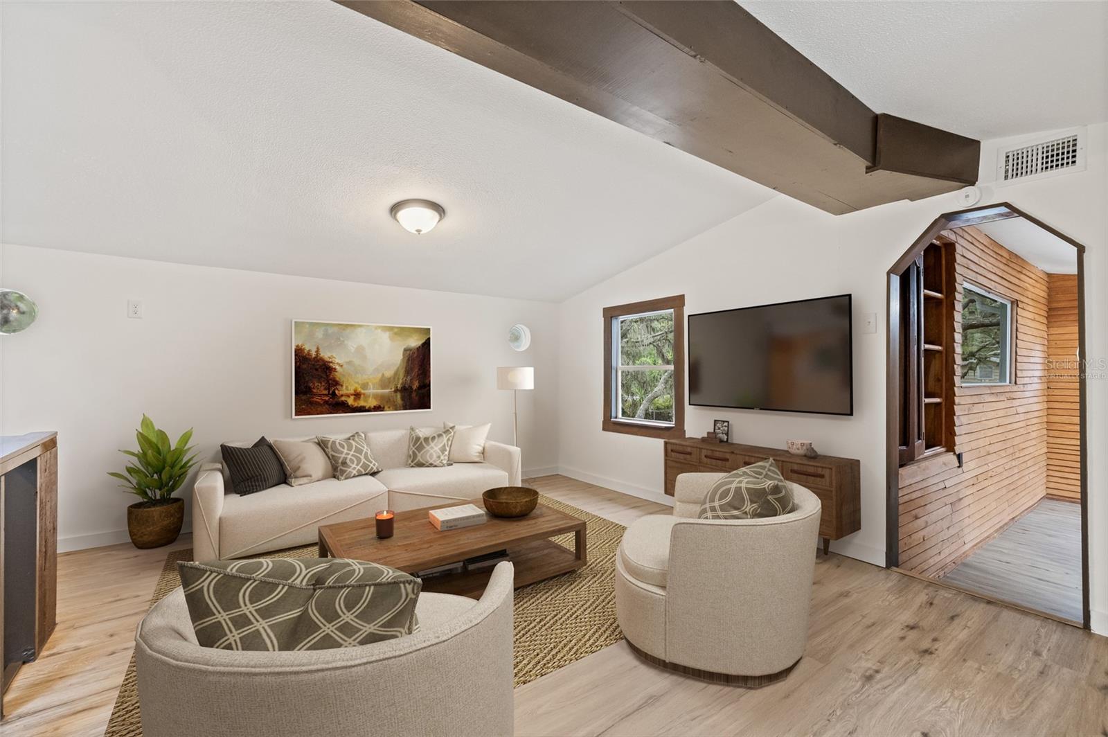 Image 19 of 39 For 10020 Jungle Street