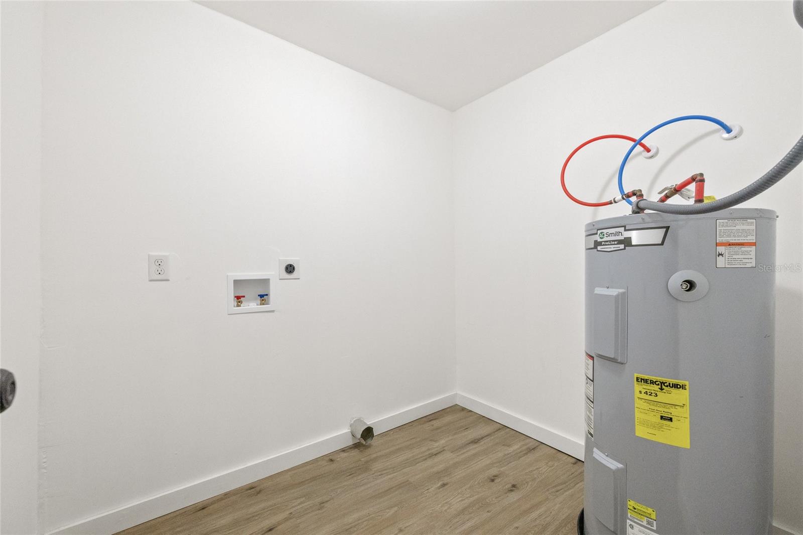 Image 28 of 39 For 10020 Jungle Street